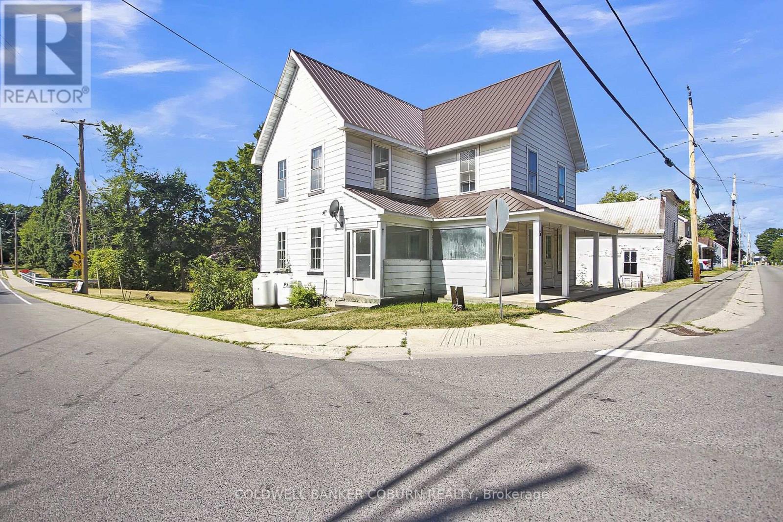 5 Water Street, North Grenville, Ontario  K0G 1S0 - Photo 2 - X12357231