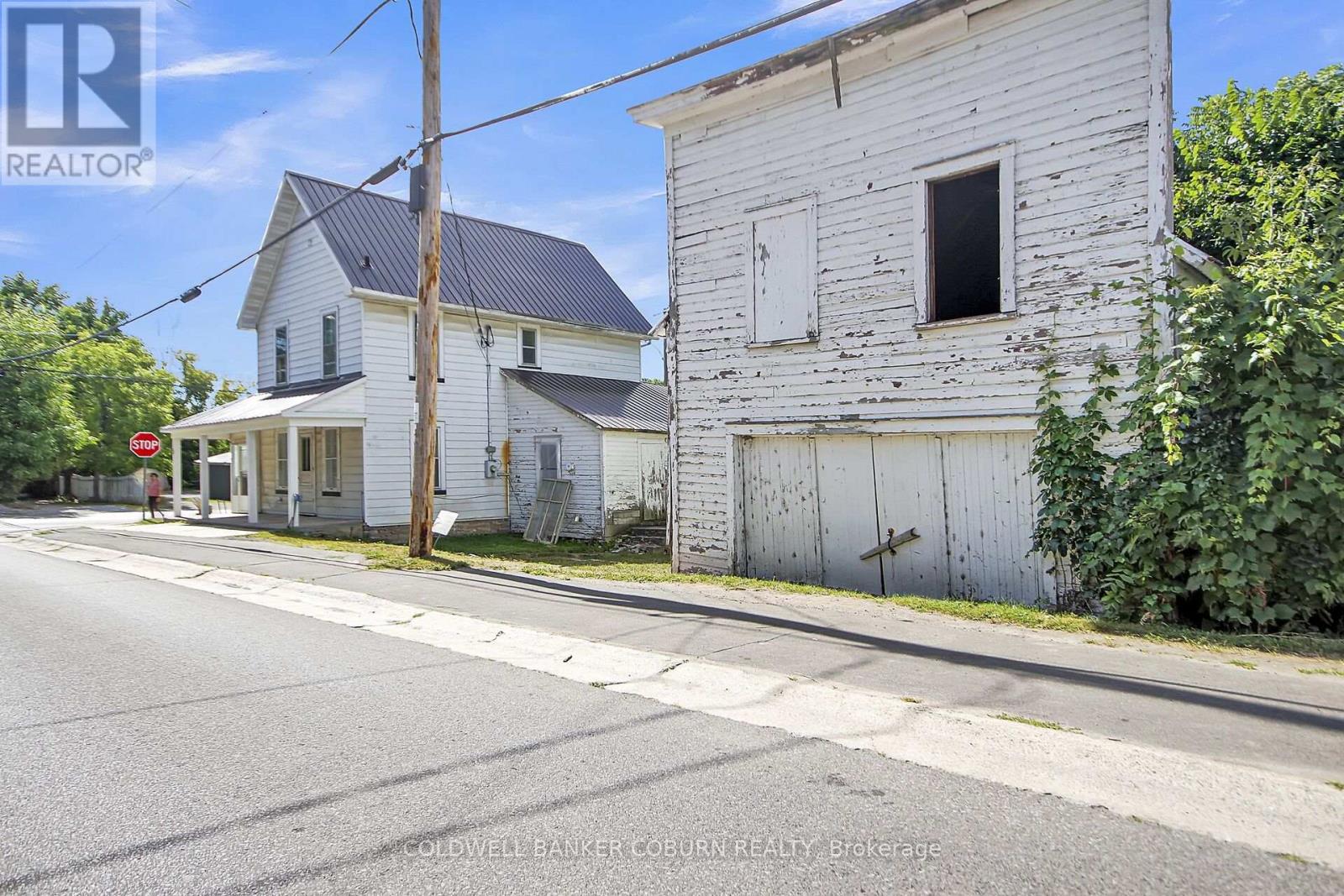 5 Water Street, North Grenville, Ontario  K0G 1S0 - Photo 9 - X12357231