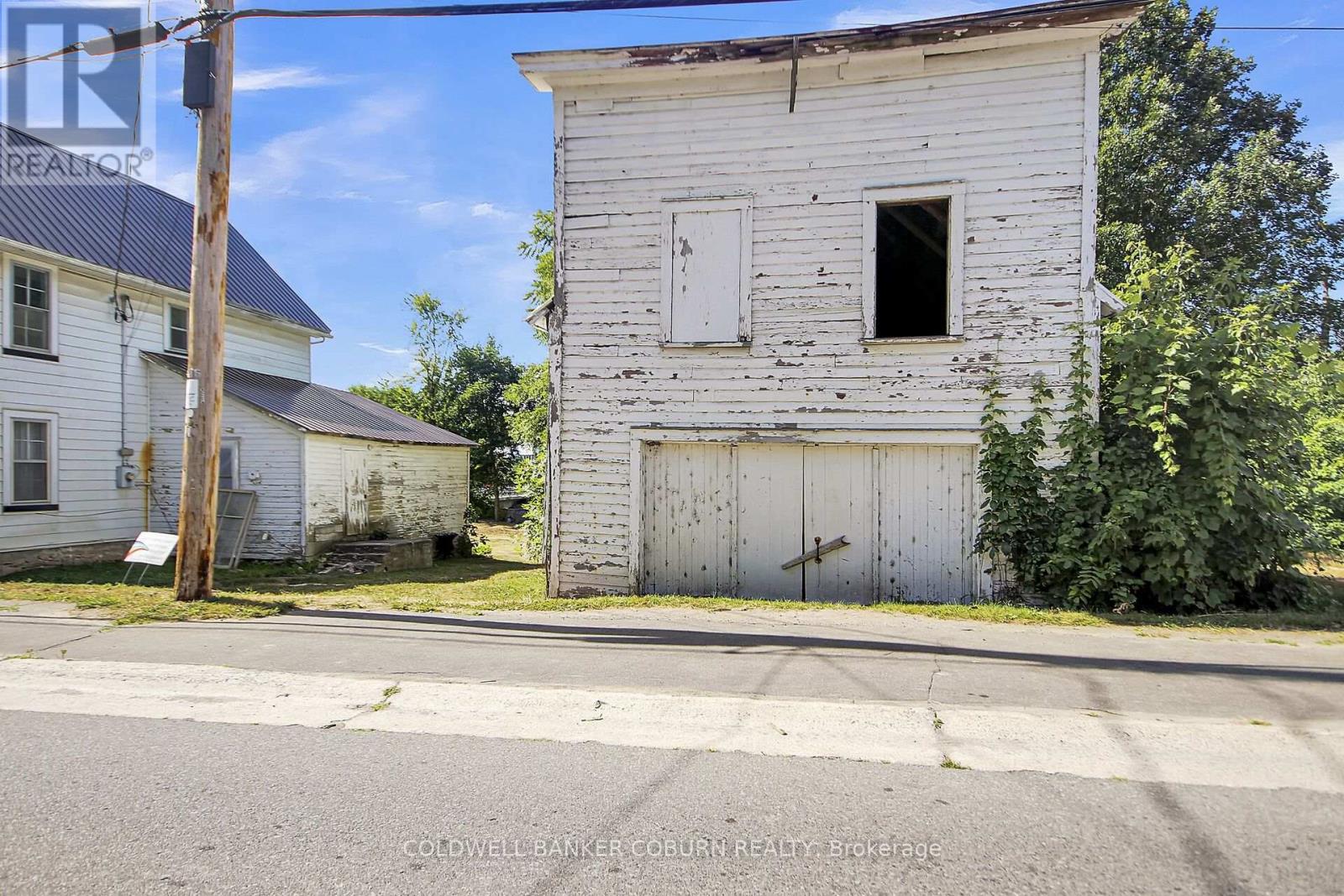 5 Water Street, North Grenville, Ontario  K0G 1S0 - Photo 8 - X12357231