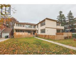 4 - 8 RIDGE HILL DRIVE, Toronto, Ontario