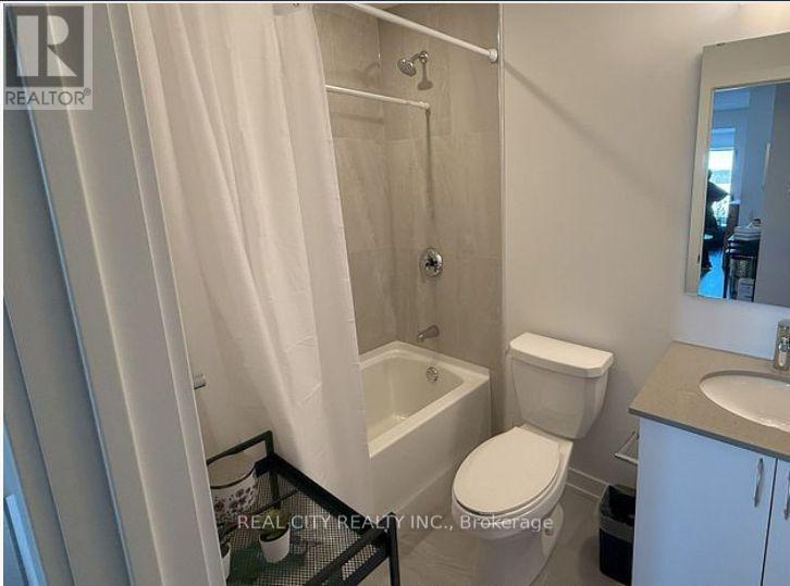409 - 56 Lakeside Terrace, Barrie, Ontario  L4M 0L4 - Photo 13 - S12341038