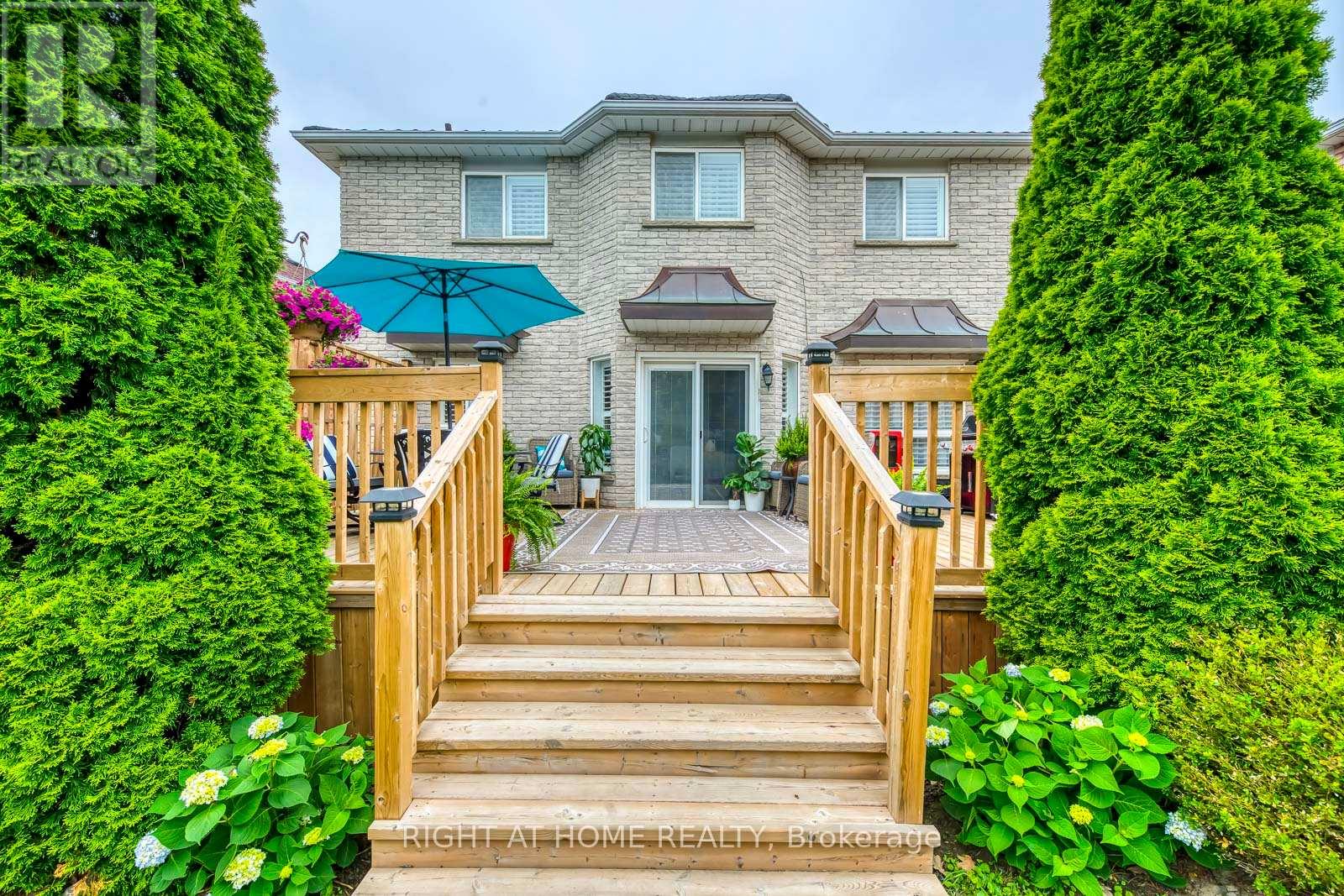 3349 Grand Park Drive, Mississauga (Fairview), Ontario  L5B 4C9 - Photo 34 - W12284597