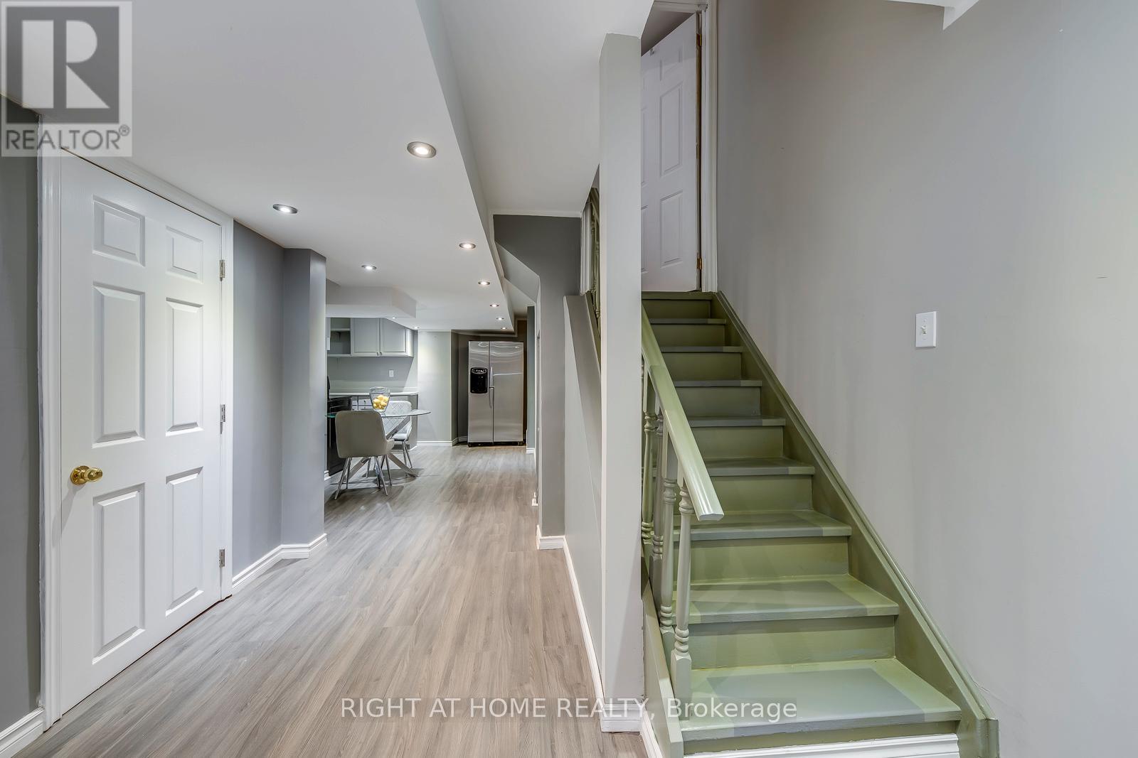 3349 Grand Park Drive, Mississauga (Fairview), Ontario  L5B 4C9 - Photo 23 - W12284597