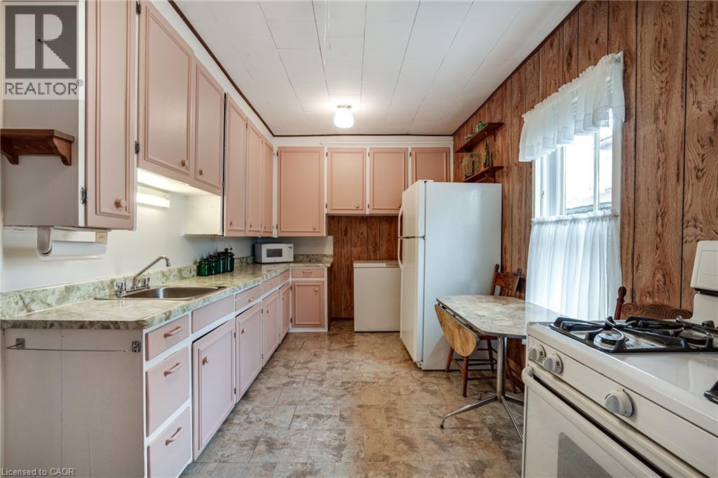 52 Ellis Street, Port Rowan, Ontario  N0E 1M0 - Photo 22 - 40740893