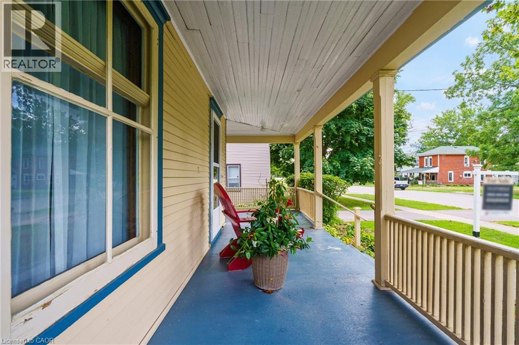 52 Ellis Street, Port Rowan, Ontario  N0E 1M0 - Photo 4 - 40740893
