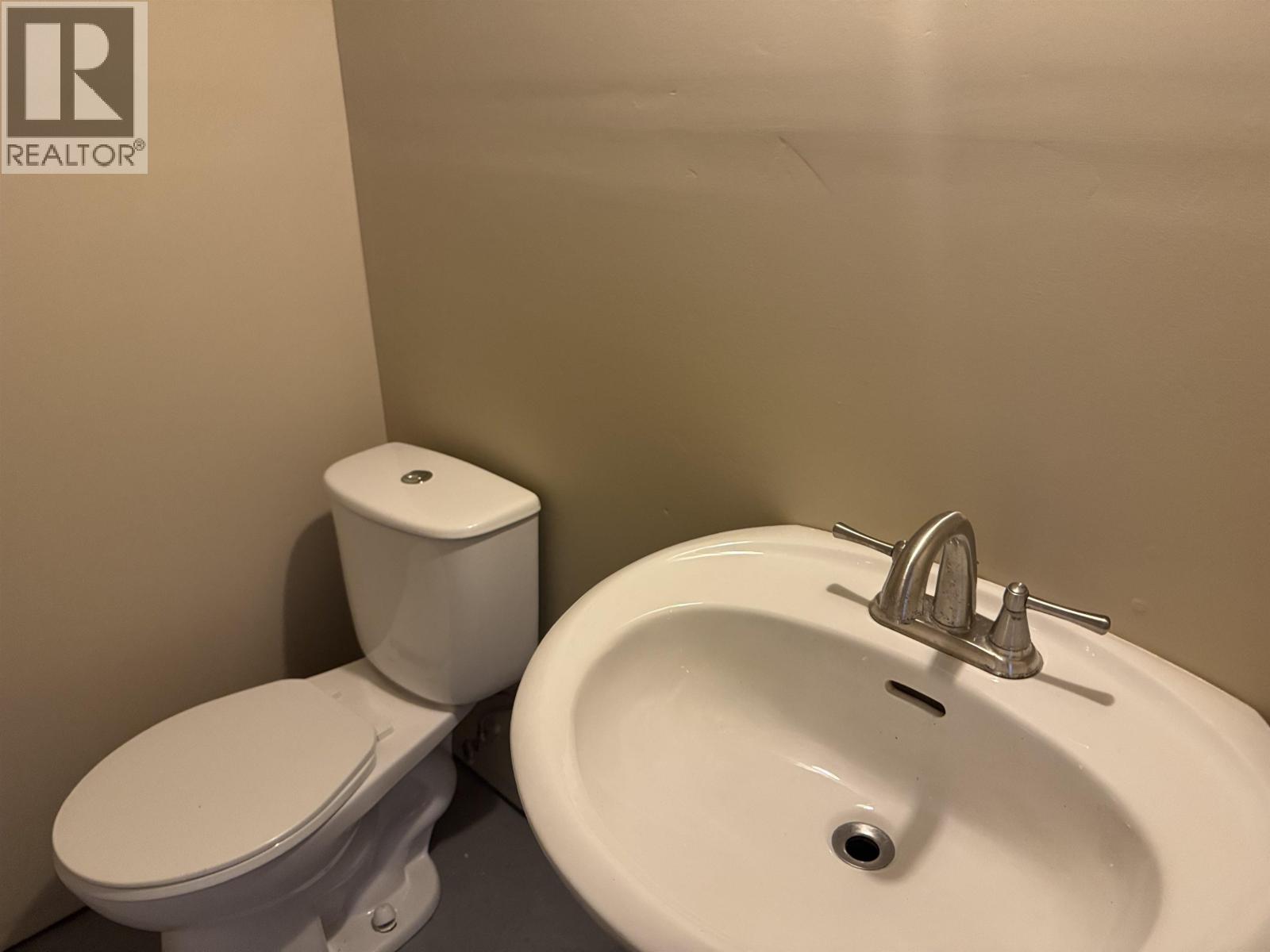 12 Ralston Drive, Mackenzie, British Columbia  V0J 2C0 - Photo 24 - R3000644