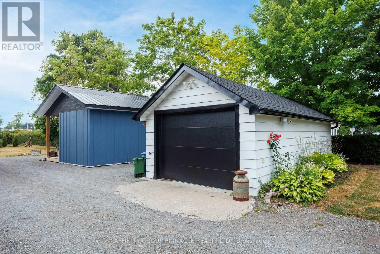3 Duke Street, Kawartha Lakes, Ontario  K9V 2K5 - Photo 49 - X12365444