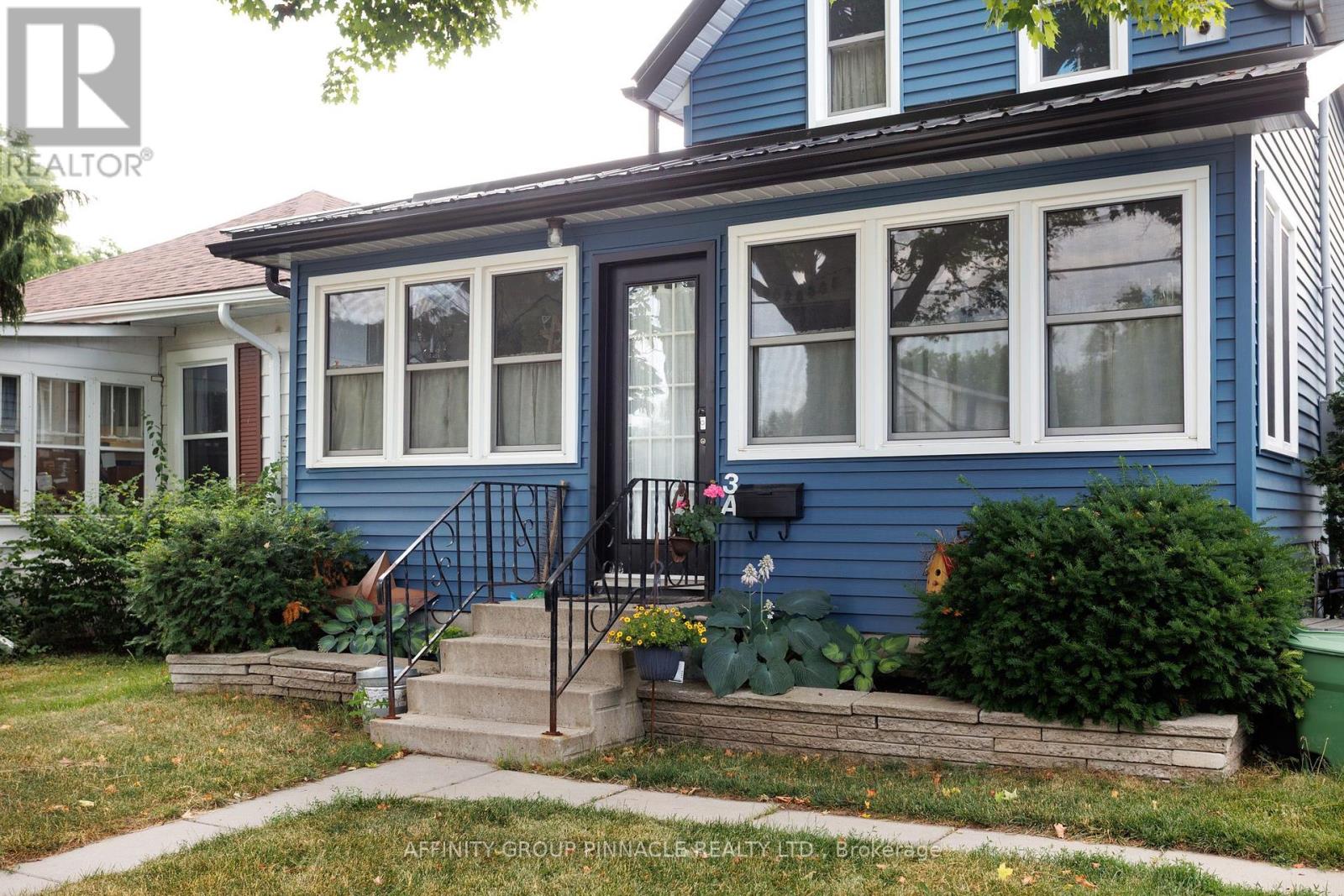 3 Duke Street, Kawartha Lakes, Ontario  K9V 2K5 - Photo 5 - X12365444