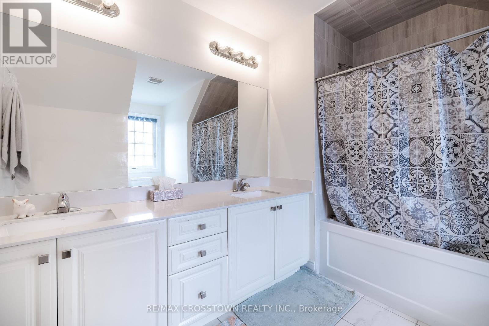 10 Stewart Crescent, Essa (Thornton), Ontario  L0L 2N0 - Photo 39 - N12365361