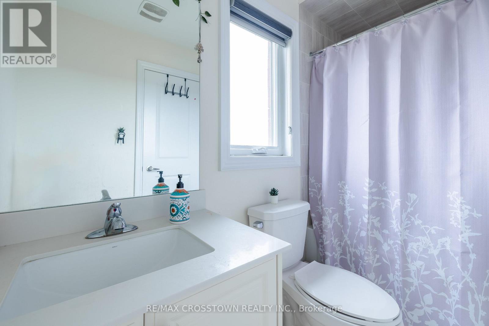 10 Stewart Crescent, Essa (Thornton), Ontario  L0L 2N0 - Photo 46 - N12365361