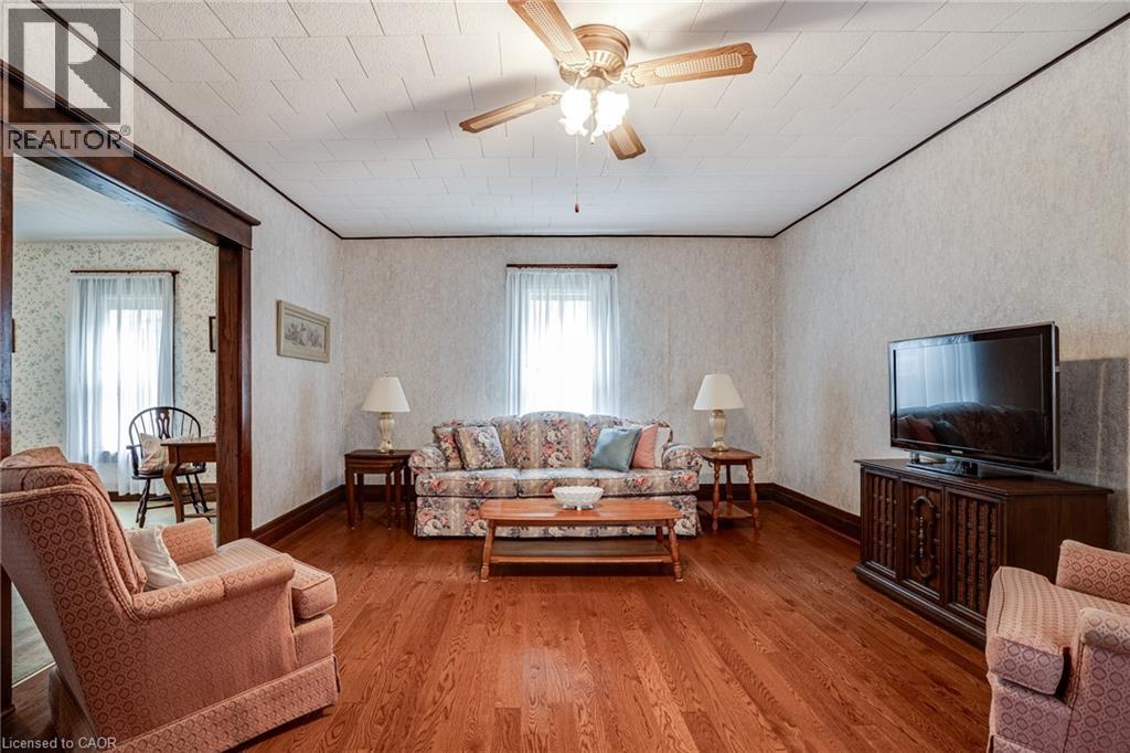 52 Ellis Street, Port Rowan, Ontario  N0E 1M0 - Photo 14 - 40740893