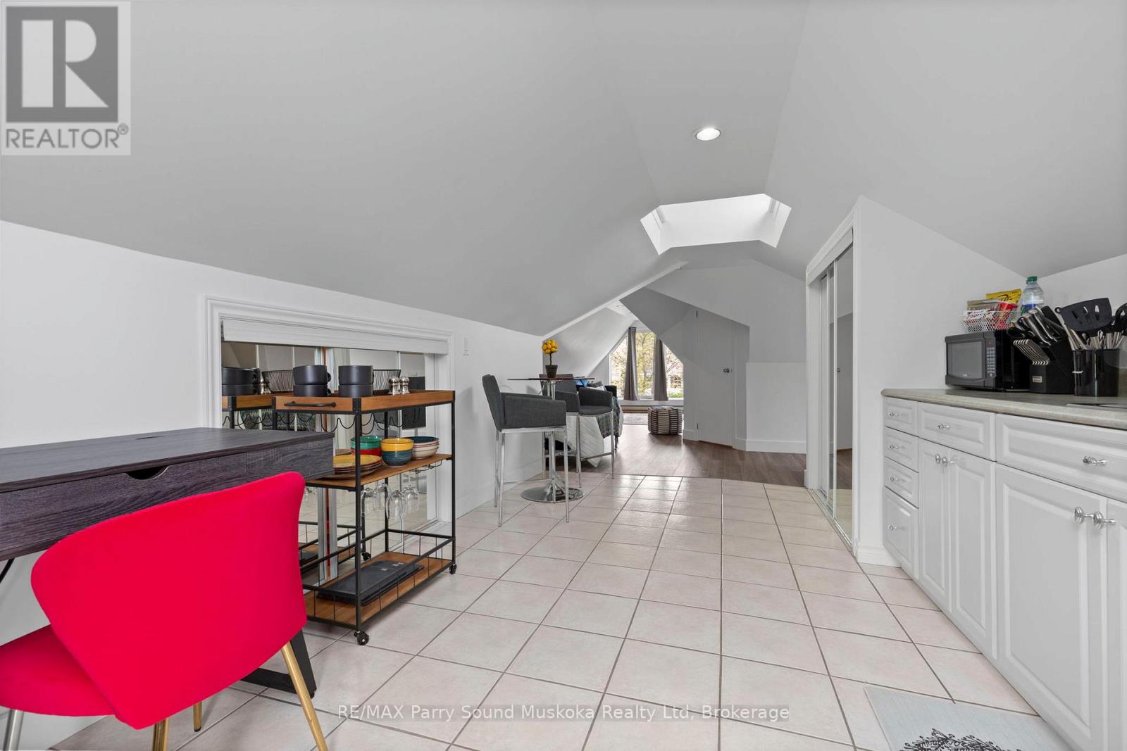 97 James Street, Parry Sound, Ontario  P2A 1T7 - Photo 25 - X12365474