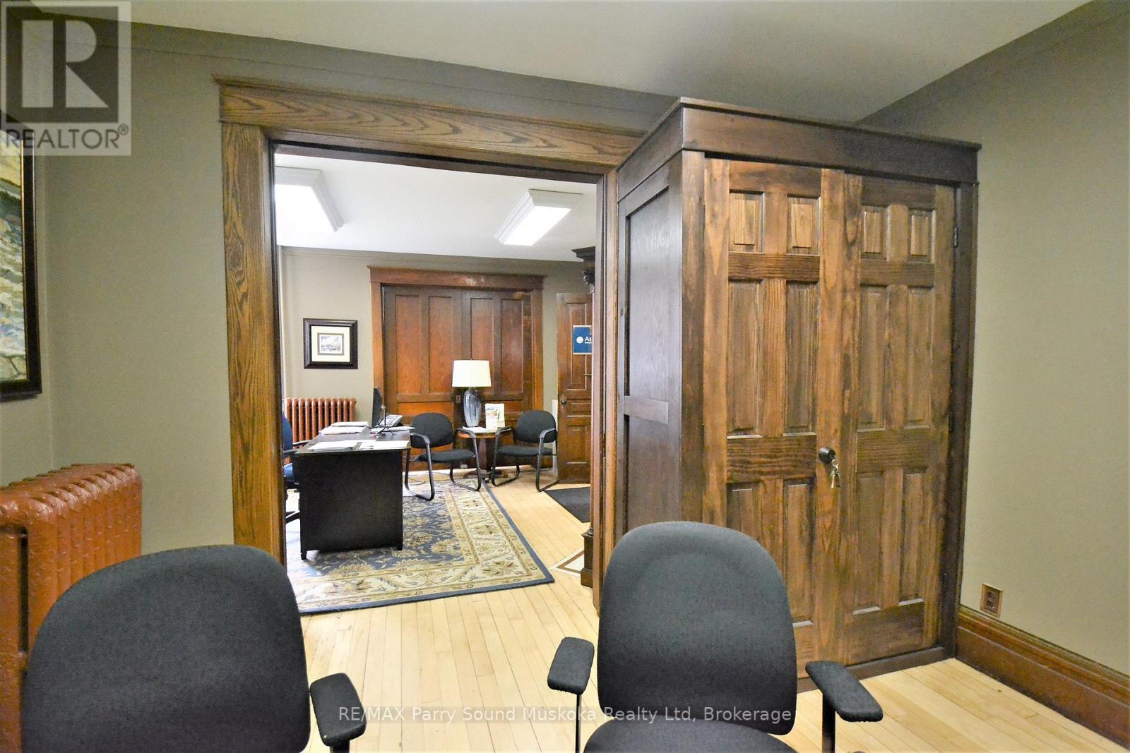 97 James Street, Parry Sound, Ontario  P2A 1T7 - Photo 29 - X12365474