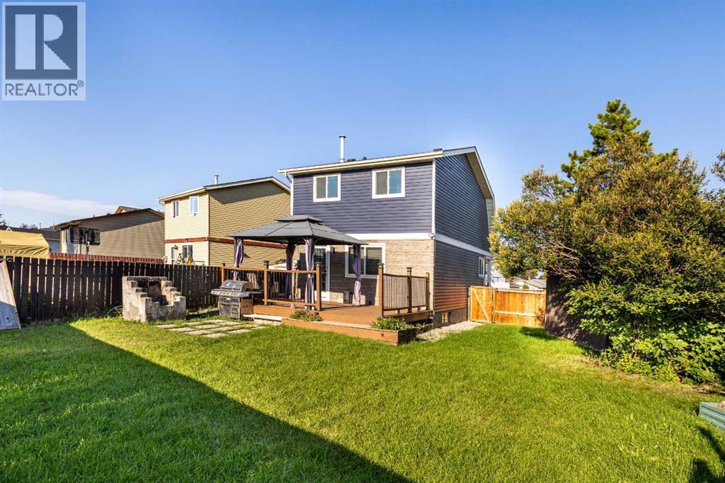 32 Erin Mount Crescent Se, Calgary, Alberta  T2B 2S3 - Photo 38 - A2251705