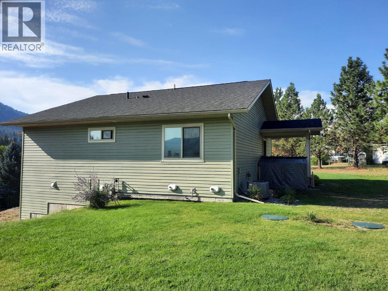 4045 Vale Avenue, Grand Forks, British Columbia  V0H 1H5 - Photo 26 - 10348700