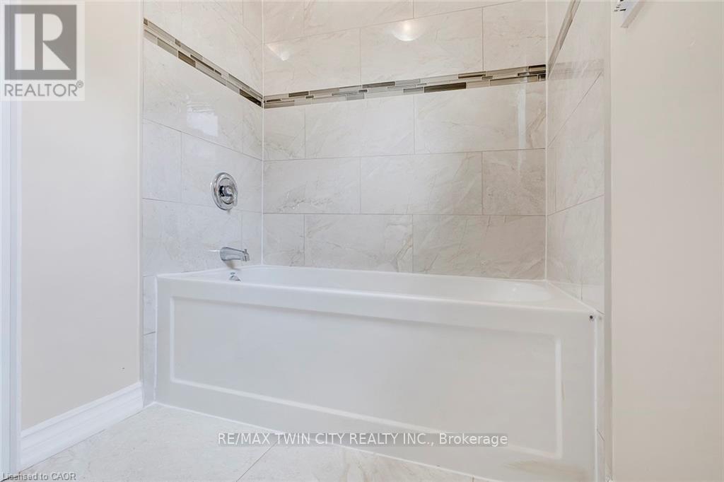 457 King Street E, Cambridge, Ontario  N3H 3N1 - Photo 25 - X12365349