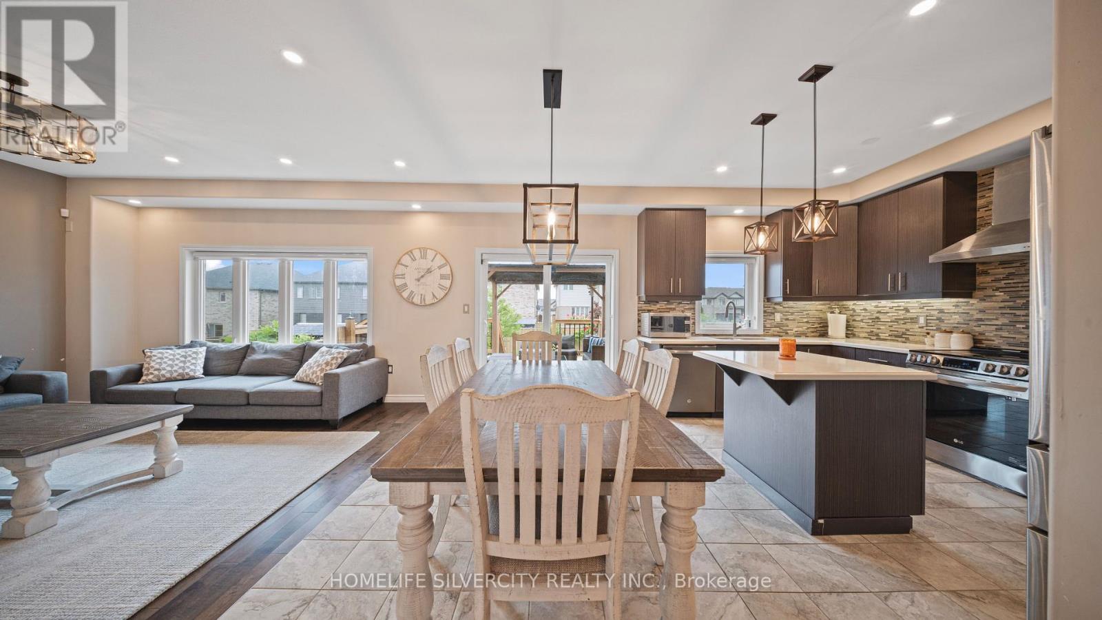 93 Lorne Card Drive, Brant, Ontario  N3L 0E7 - Photo 15 - X12365372