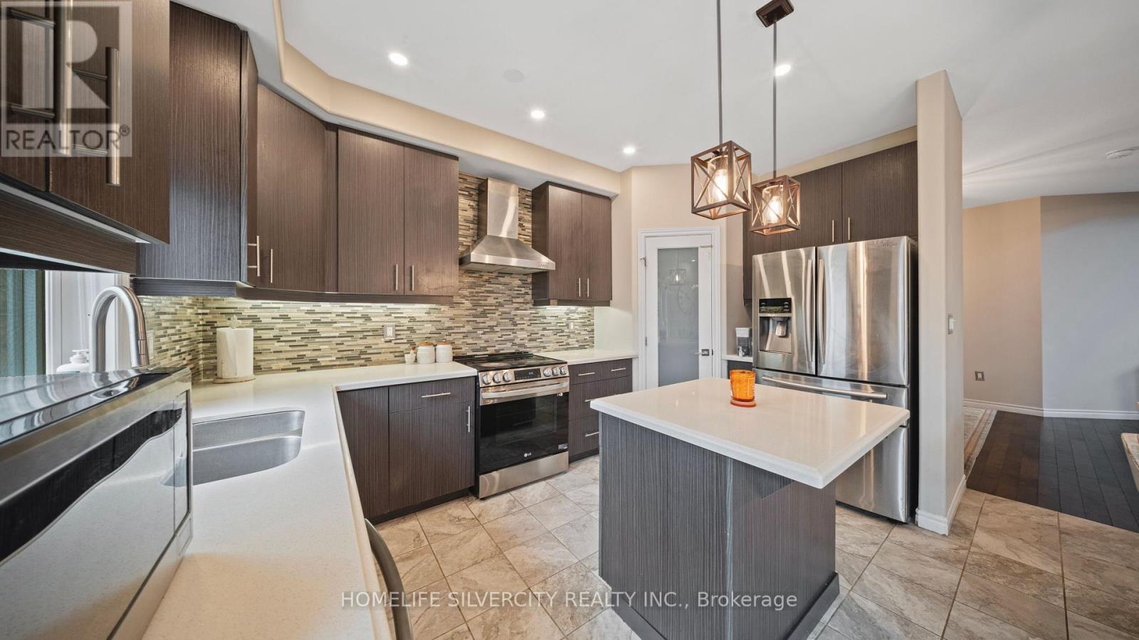 93 Lorne Card Drive, Brant, Ontario  N3L 0E7 - Photo 17 - X12365372