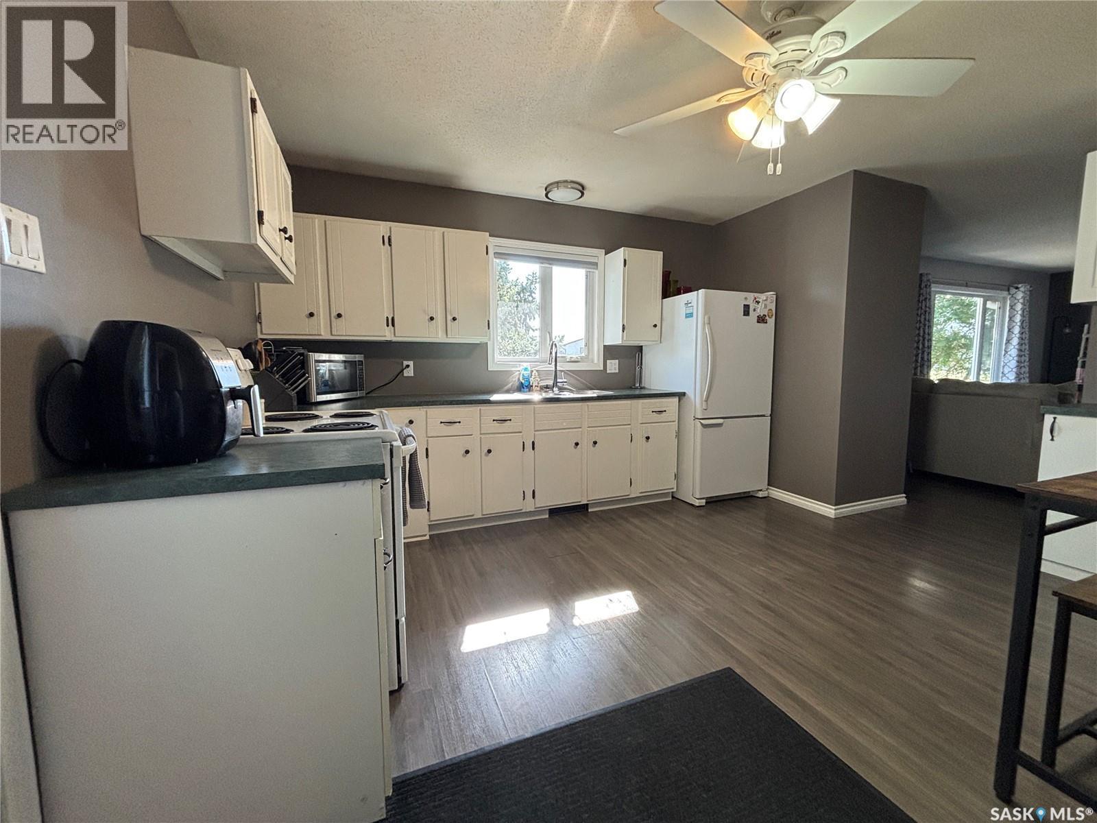 213 Griffin Street, Maple Creek, Saskatchewan  S0N 1N0 - Photo 15 - SK016679