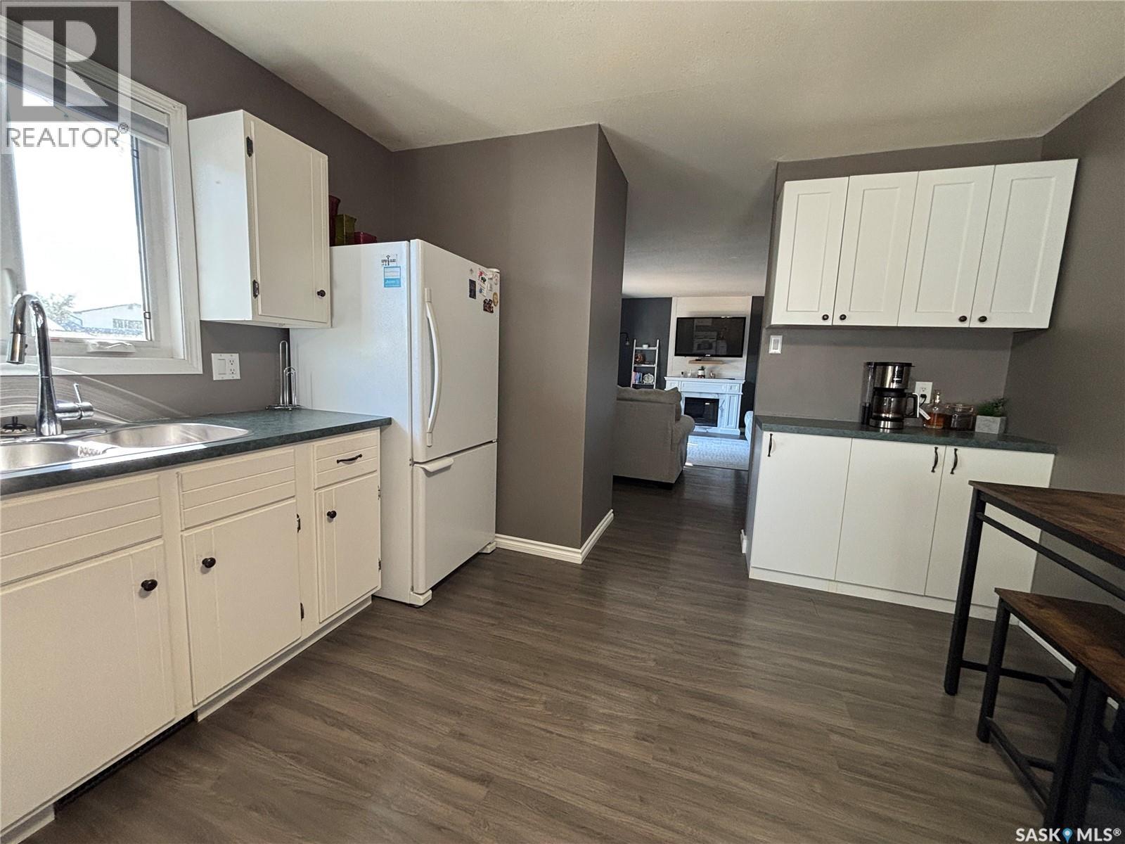 213 Griffin Street, Maple Creek, Saskatchewan  S0N 1N0 - Photo 16 - SK016679