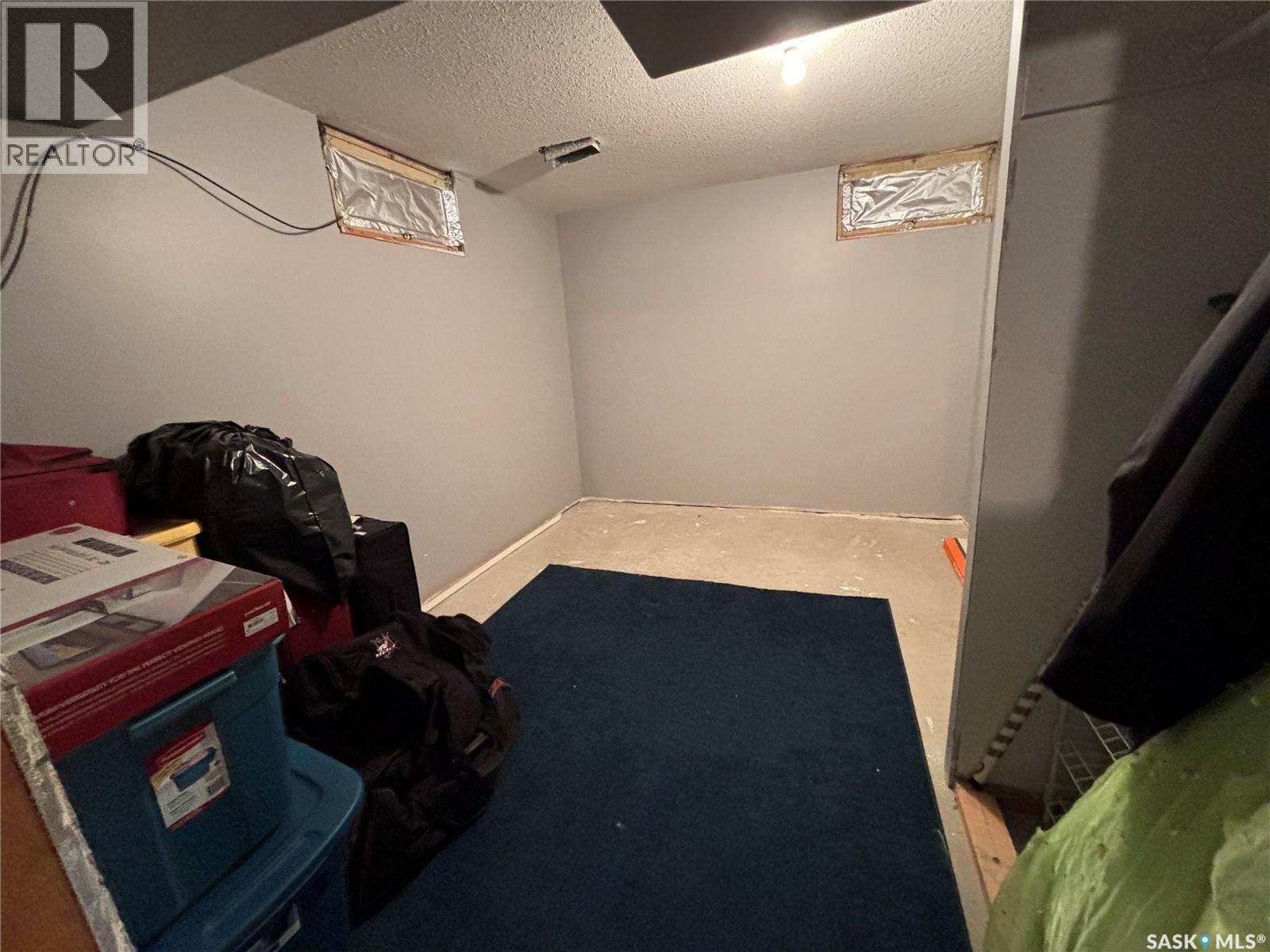 213 Griffin Street, Maple Creek, Saskatchewan  S0N 1N0 - Photo 38 - SK016679