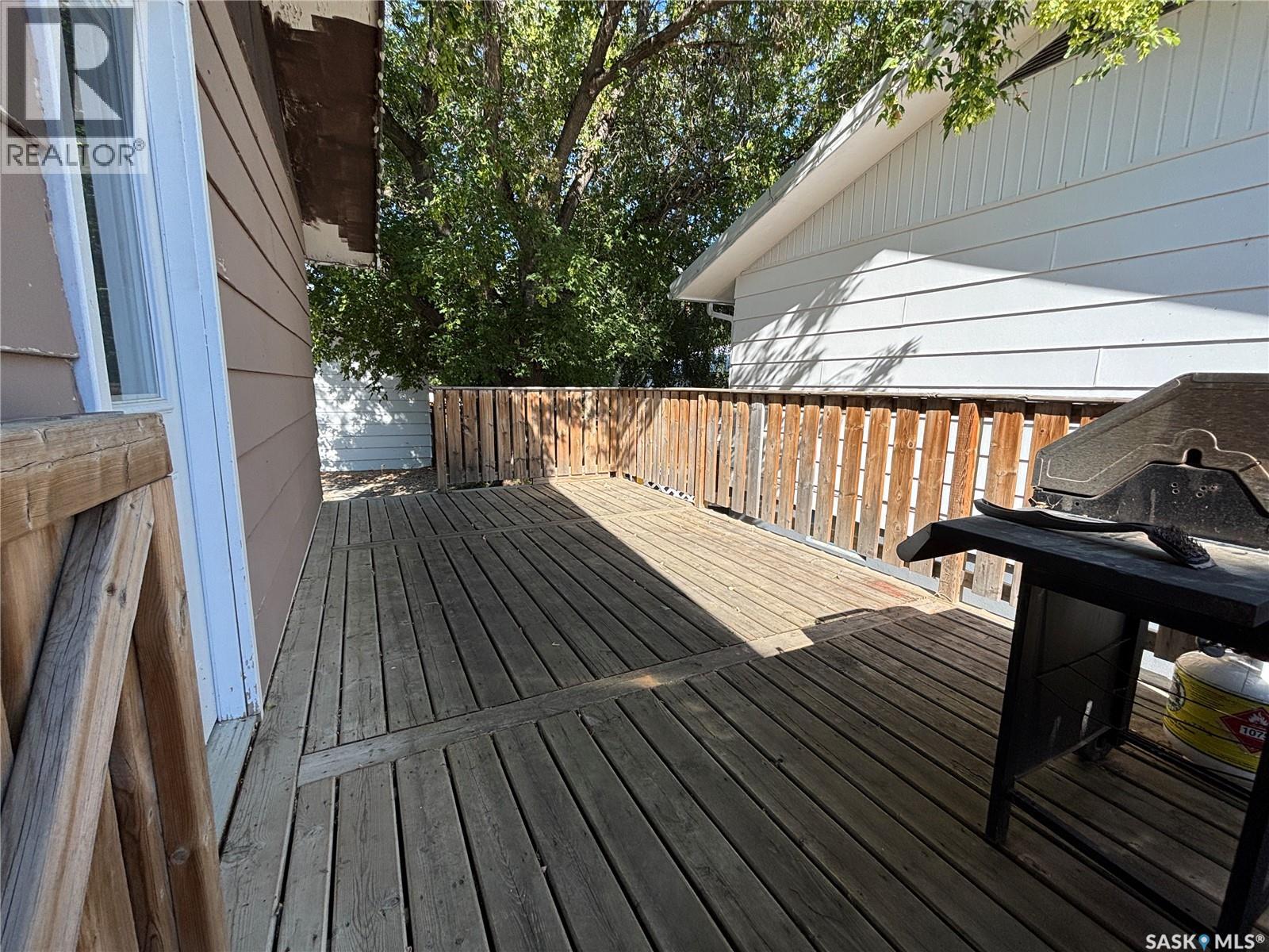 213 Griffin Street, Maple Creek, Saskatchewan  S0N 1N0 - Photo 5 - SK016679