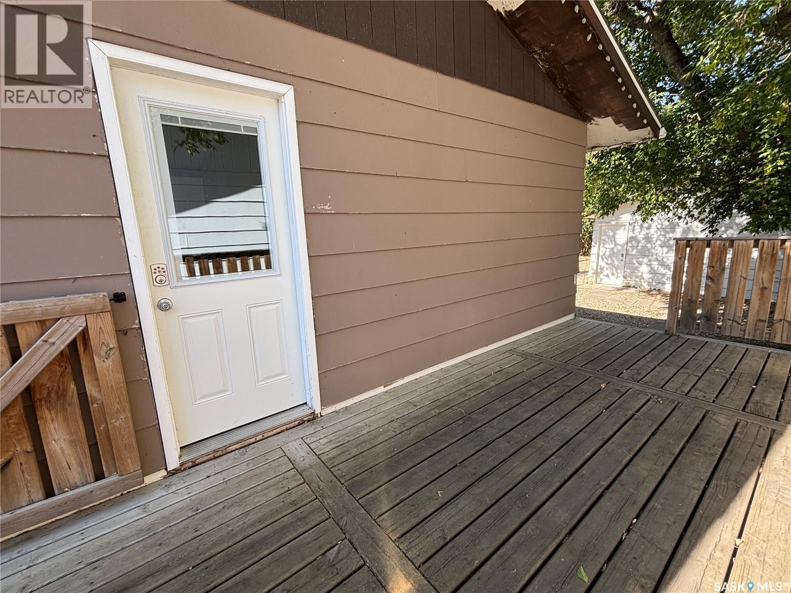 213 Griffin Street, Maple Creek, Saskatchewan  S0N 1N0 - Photo 6 - SK016679