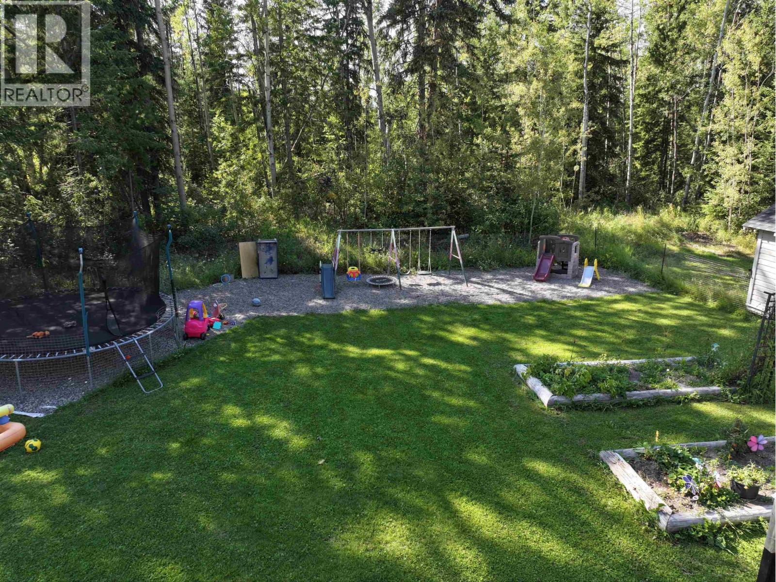 2071 Blackwater Road, Quesnel, British Columbia  V2J 7B4 - Photo 4 - R3040183