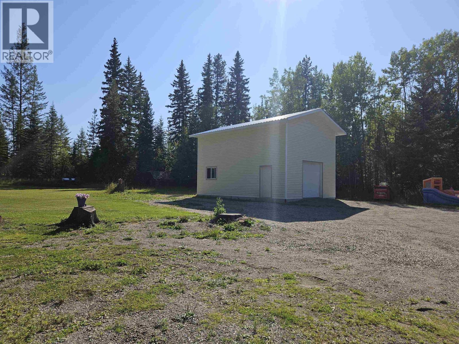 2071 Blackwater Road, Quesnel, British Columbia  V2J 7B4 - Photo 7 - R3040183