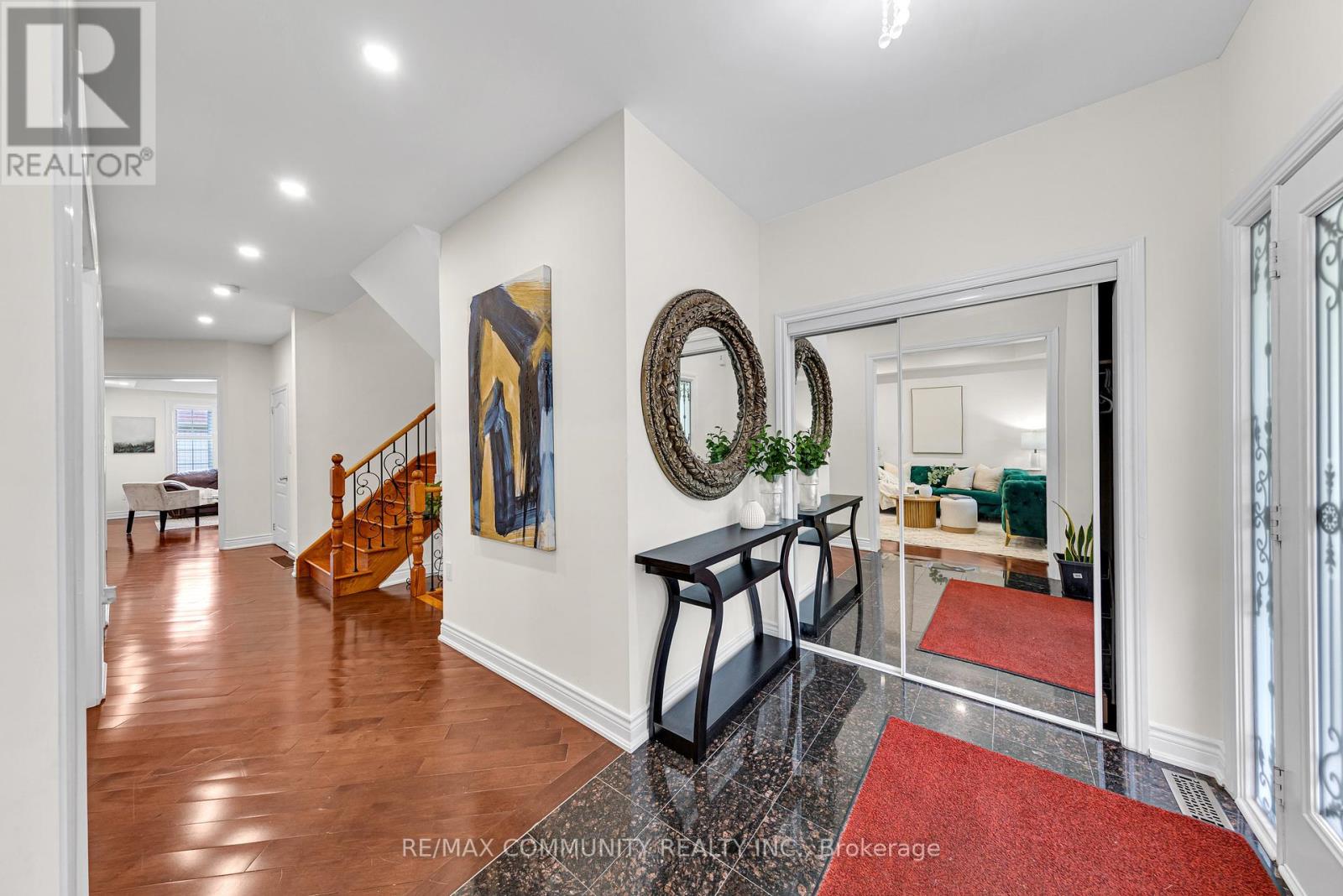 Property at 17 ROUGE BANK DRIVE image 3