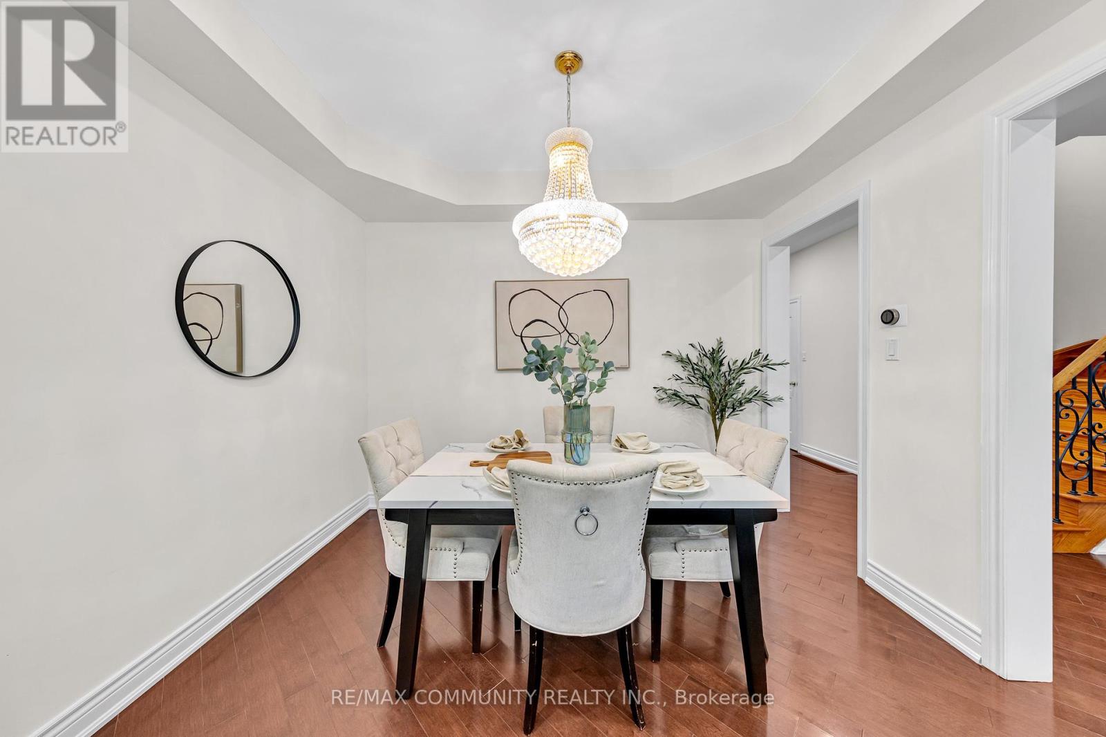 17 Rouge Bank Drive, Markham (Legacy), Ontario  L6B 1A8 - Photo 6 - N12365410