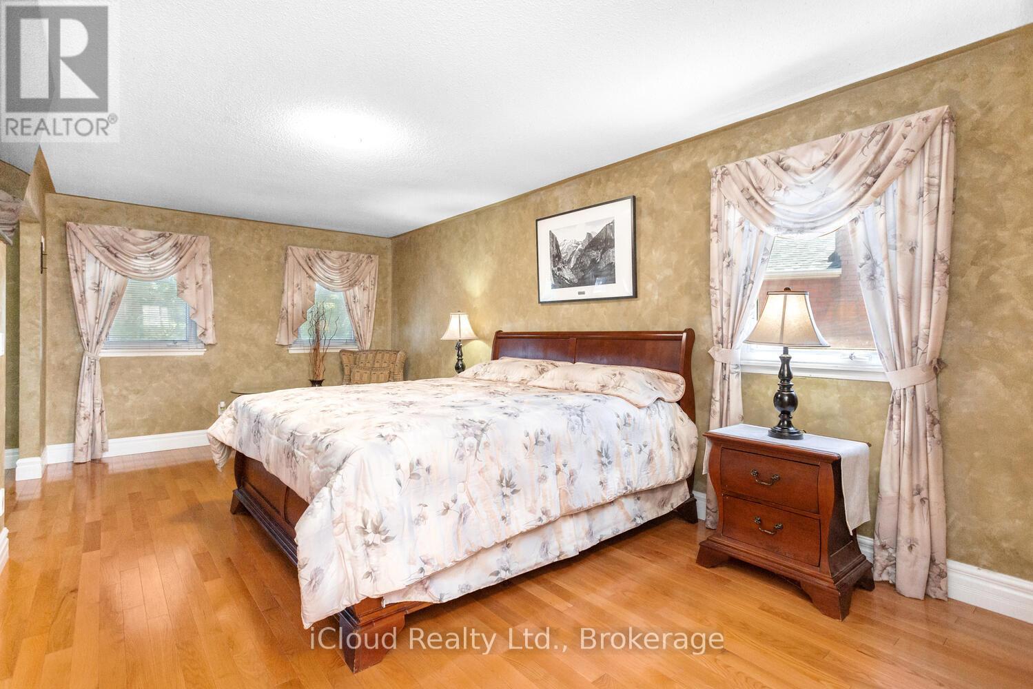 12 Neville Crescent, Brampton, Ontario  L6S 5L1 - Photo 24 - W12365390