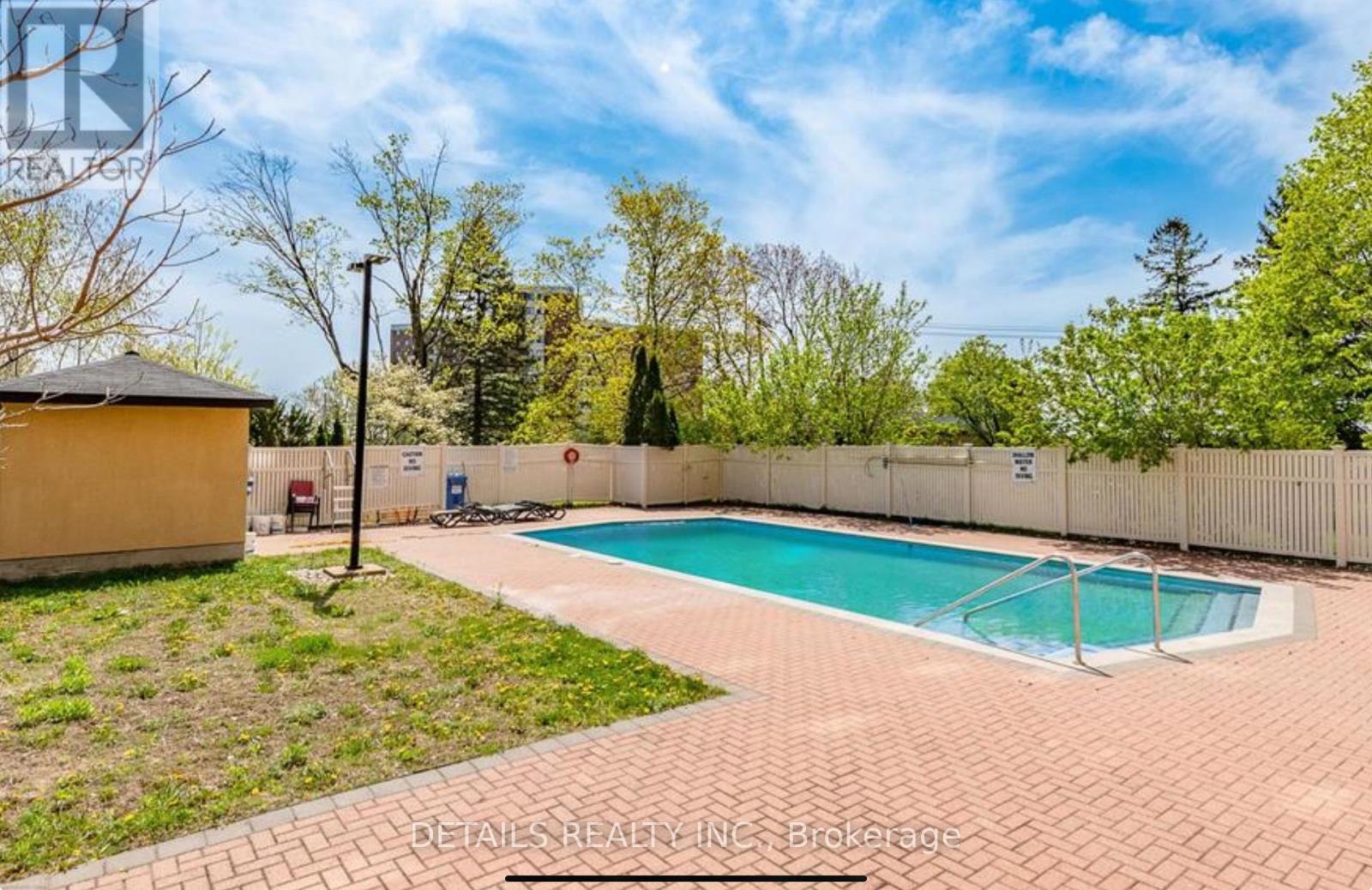 Property at 1102 - 1356 MEADOWLANDS DRIVE E image 3