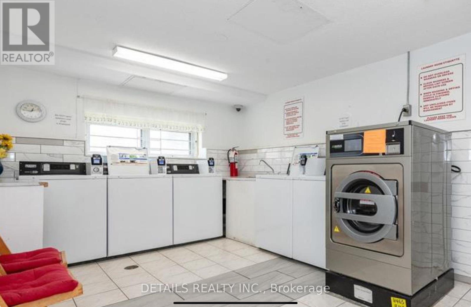 Property at 1102 - 1356 MEADOWLANDS DRIVE E image 5