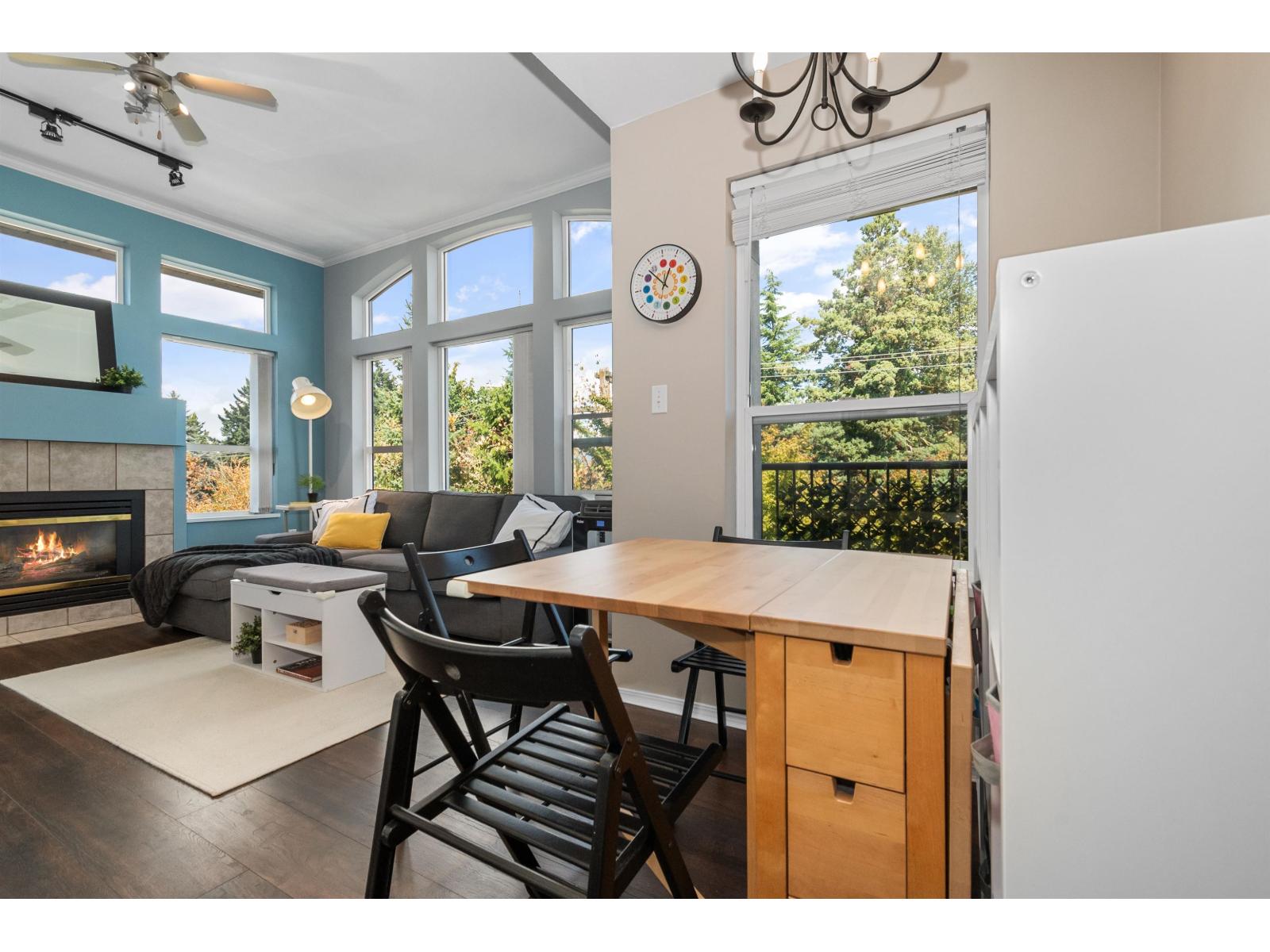 403 33480 George Ferguson Way, Abbotsford, British Columbia V2S 8G1 - Photo 2 - R3040157