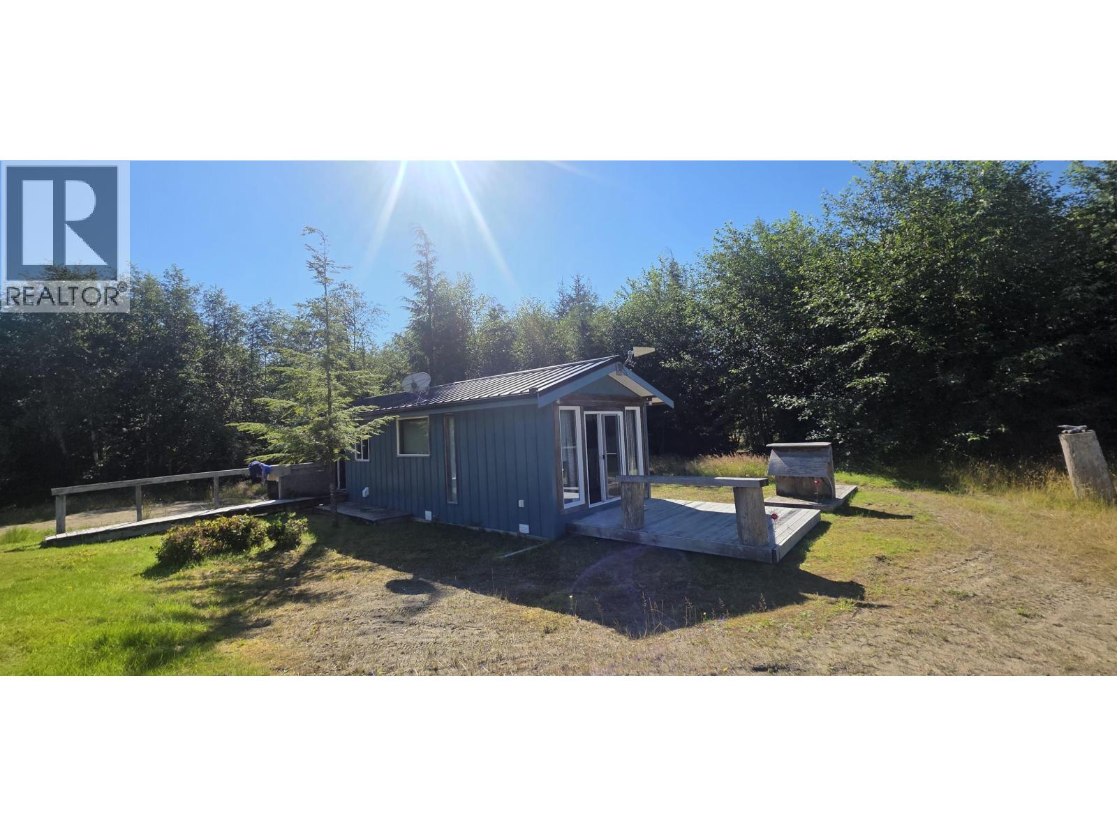 65930 16 HIGHWAY, Daajing Giids Rural, British Columbia