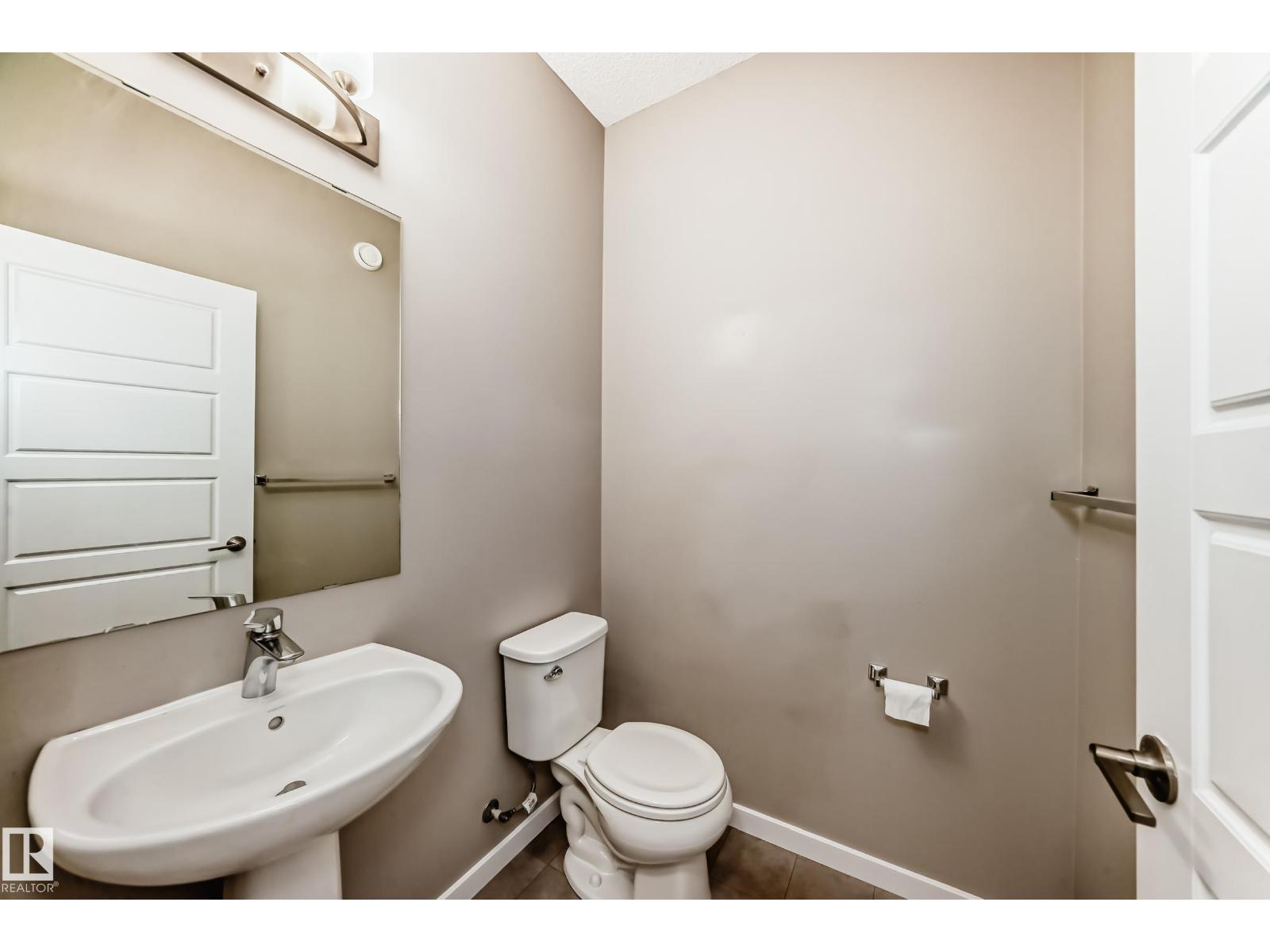 1247 Mcconachie Bv Nw Nw, Edmonton, Alberta  T5Y 3T3 - Photo 15 - E4454777