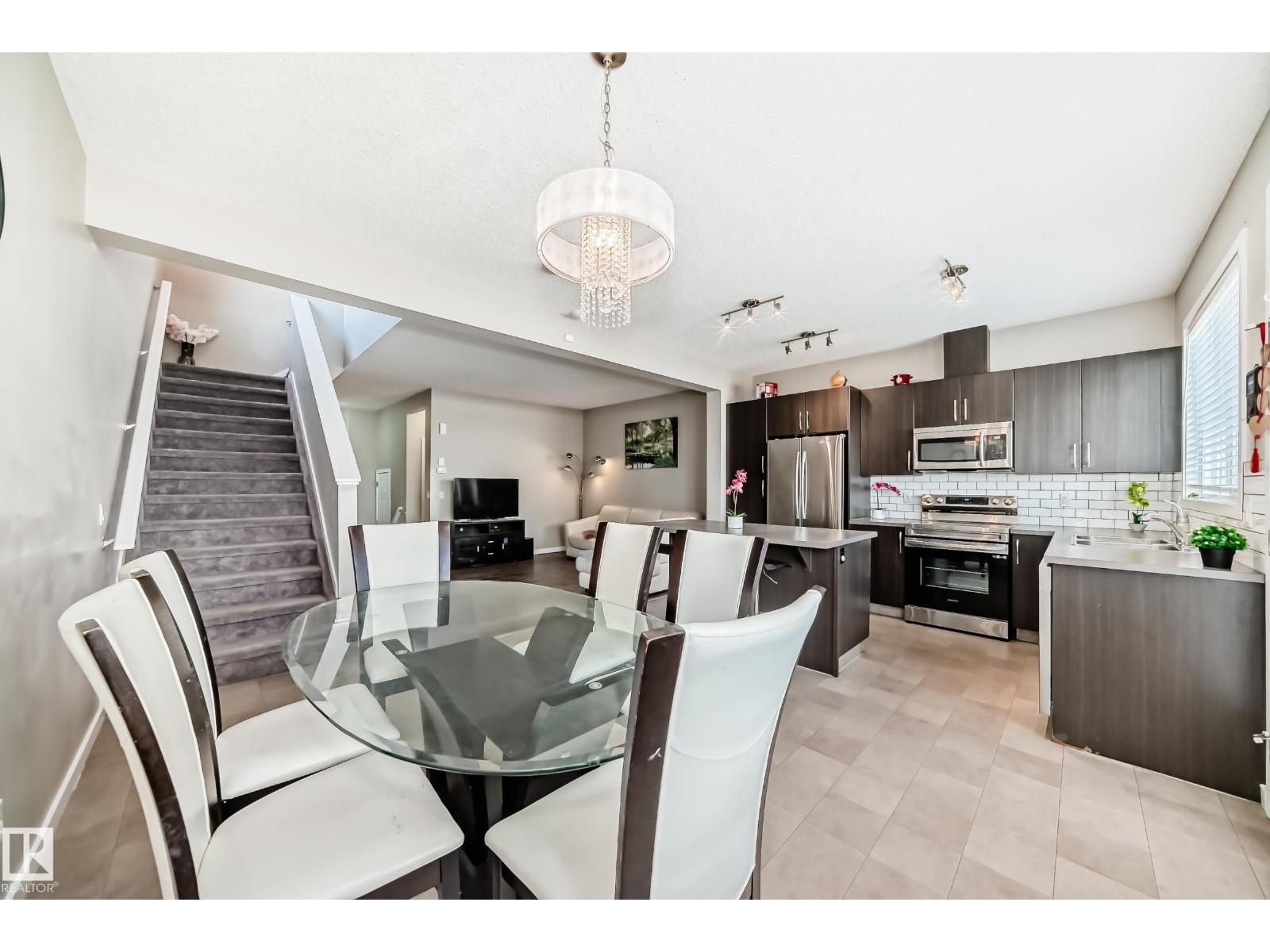 1247 Mcconachie Bv Nw Nw, Edmonton, Alberta  T5Y 3T3 - Photo 9 - E4454777