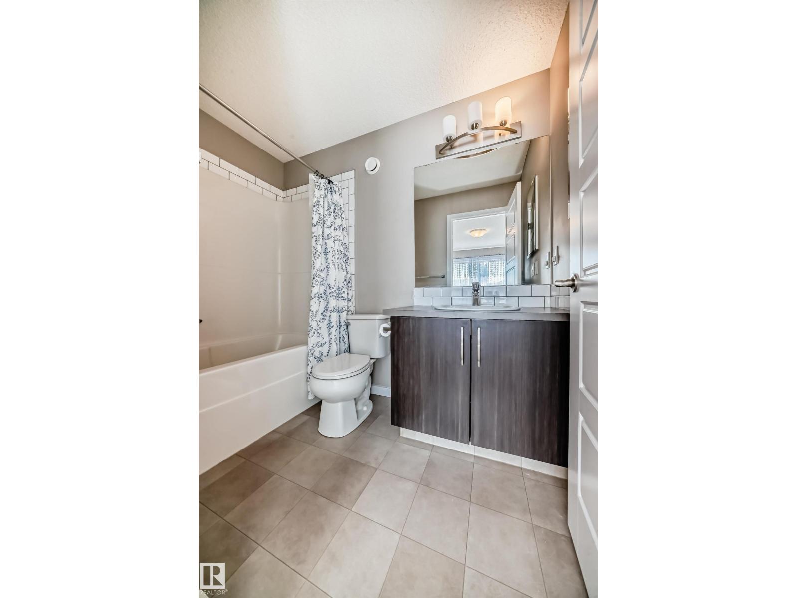 1247 Mcconachie Bv Nw Nw, Edmonton, Alberta  T5Y 3T3 - Photo 25 - E4454777