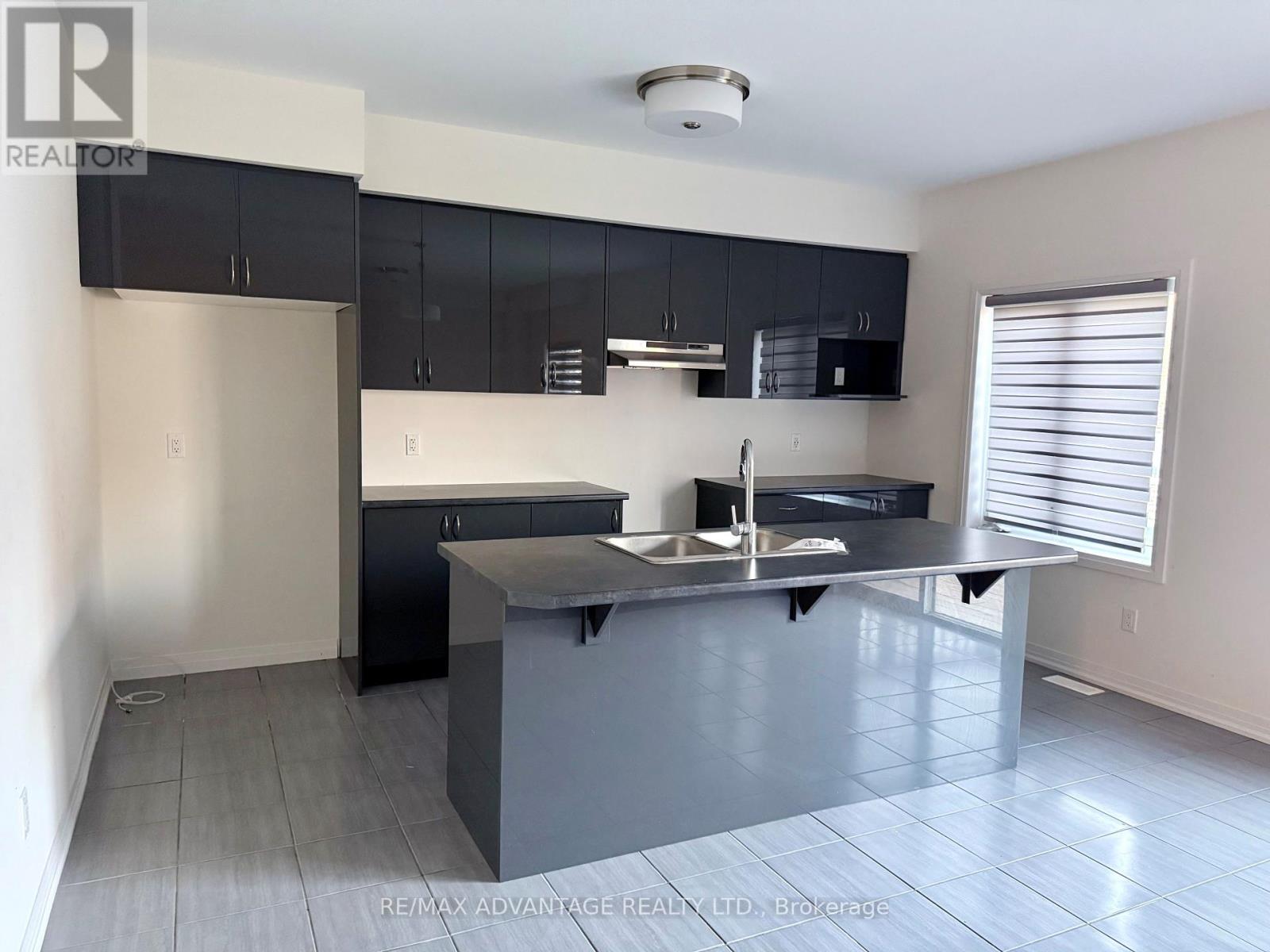 18 Whitton Drive, Brant, Ontario  N3L 0L1 - Photo 2 - X12365511