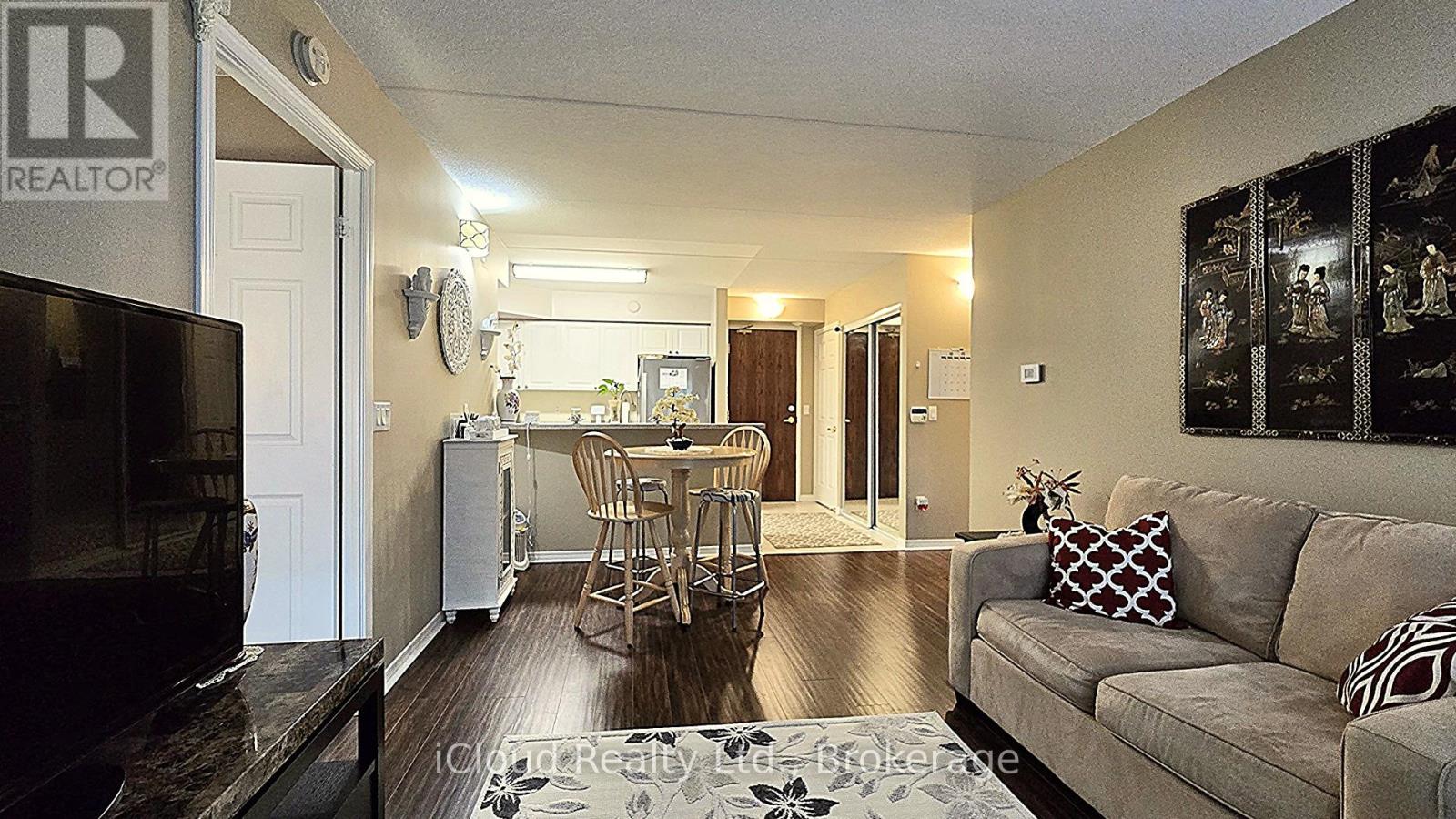 207 - 25 Via Rosedale Way, Brampton, Ontario  L6R 3J8 - Photo 17 - W12365198