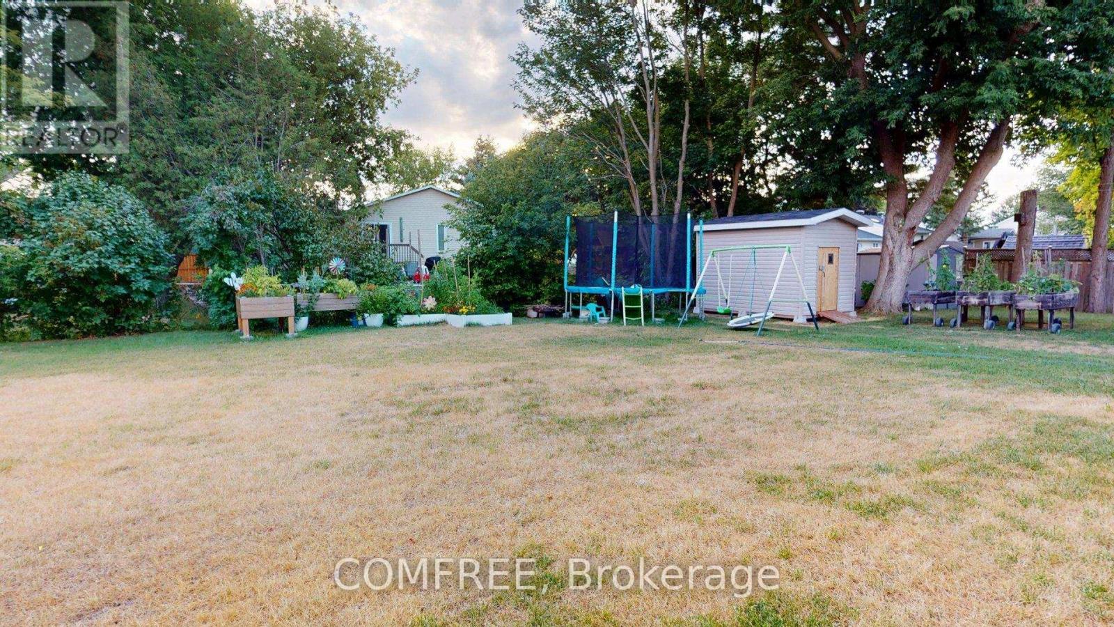 31 Marcel Street, Russell, Ontario  K0A 1W0 - Photo 29 - X12365542