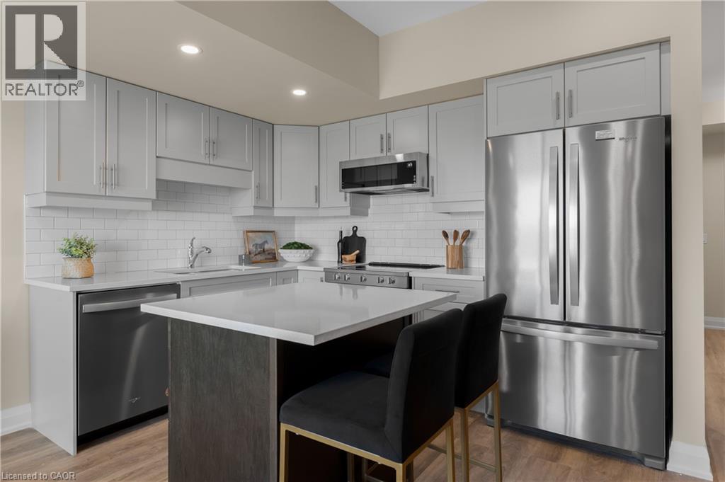 118 SUMMERSIDES Boulevard Unit# 314, Fonthill, Ontario