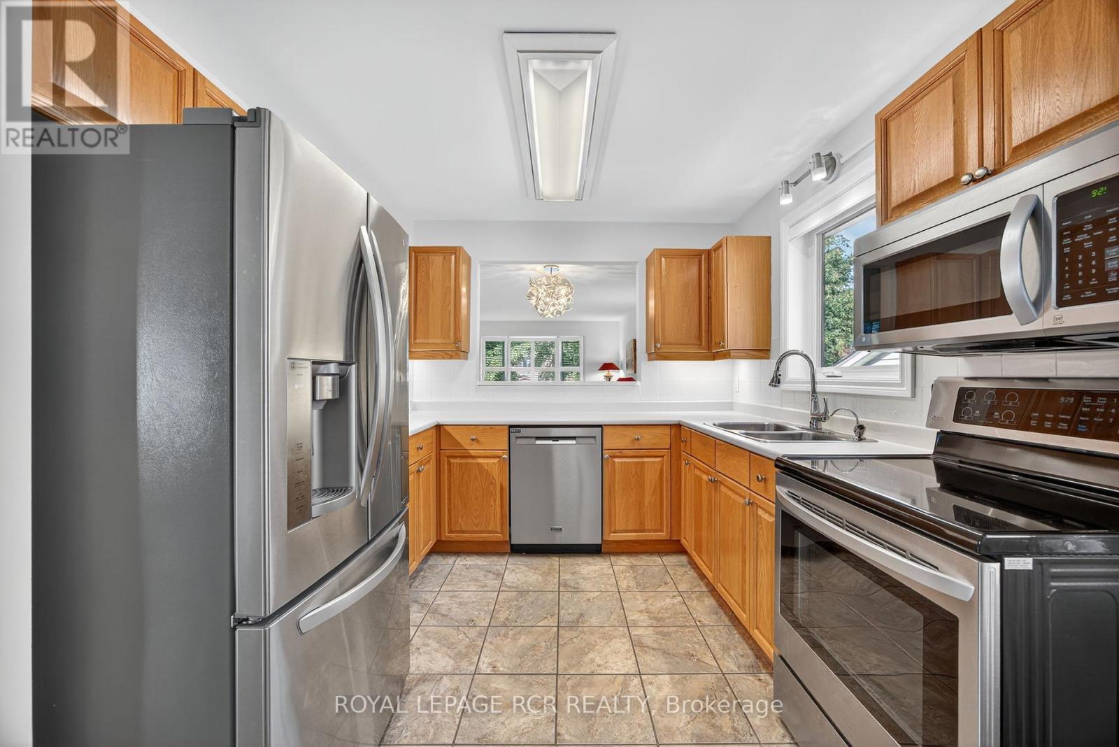 108 Green Briar Road, New Tecumseth (Alliston), Ontario  L9R 1R4 - Photo 17 - N12365531
