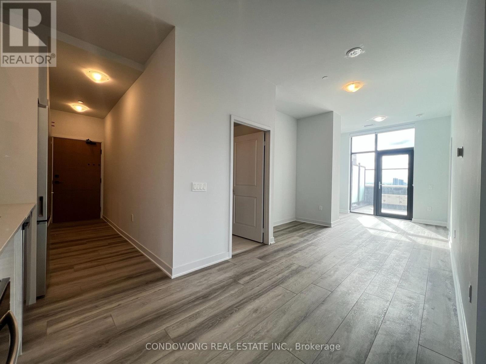 2001 - 2920 Highway 7 Road, Vaughan, Ontario L4K 0P4 - Photo 8 - N12365549