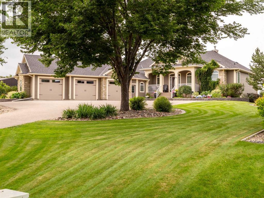 53 Sandstone Road S, Lethbridge, Alberta  T1K 8C9 - Photo 1 - A2245550