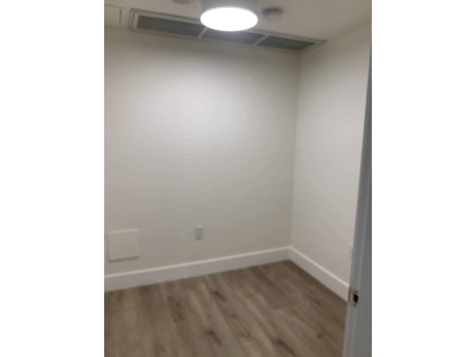 1806 10428 Whalley Boulevard, Surrey, British Columbia  V3T 0W2 - Photo 17 - R3032720