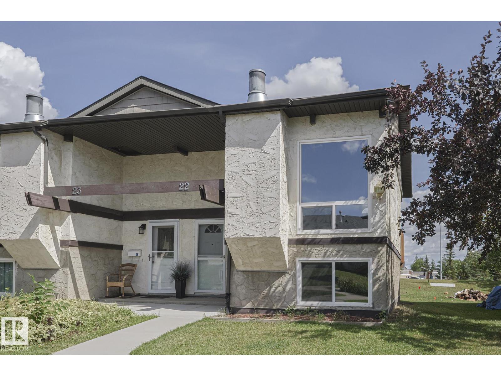 Property at 22 NORTHWOODS VG NW image 3