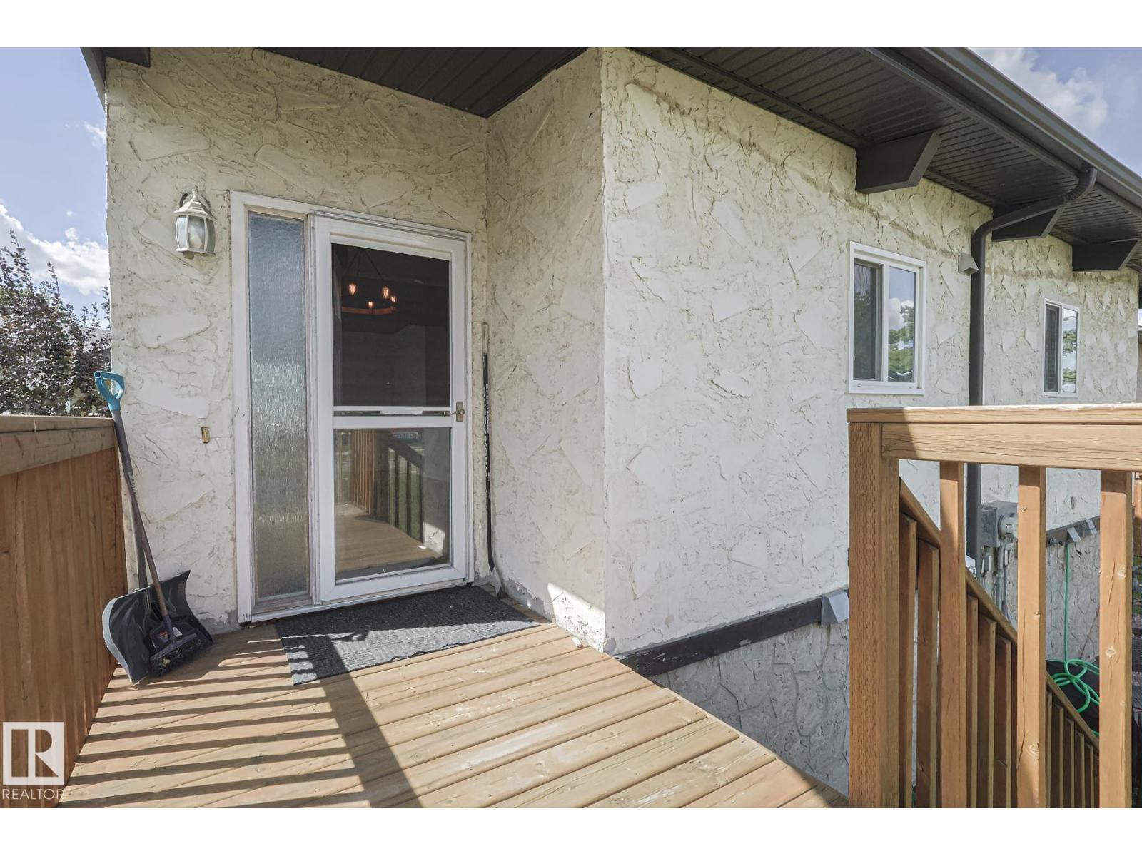 22 Northwoods Vg Nw, Edmonton, Alberta  T5X 1T2 - Photo 29 - E4452563