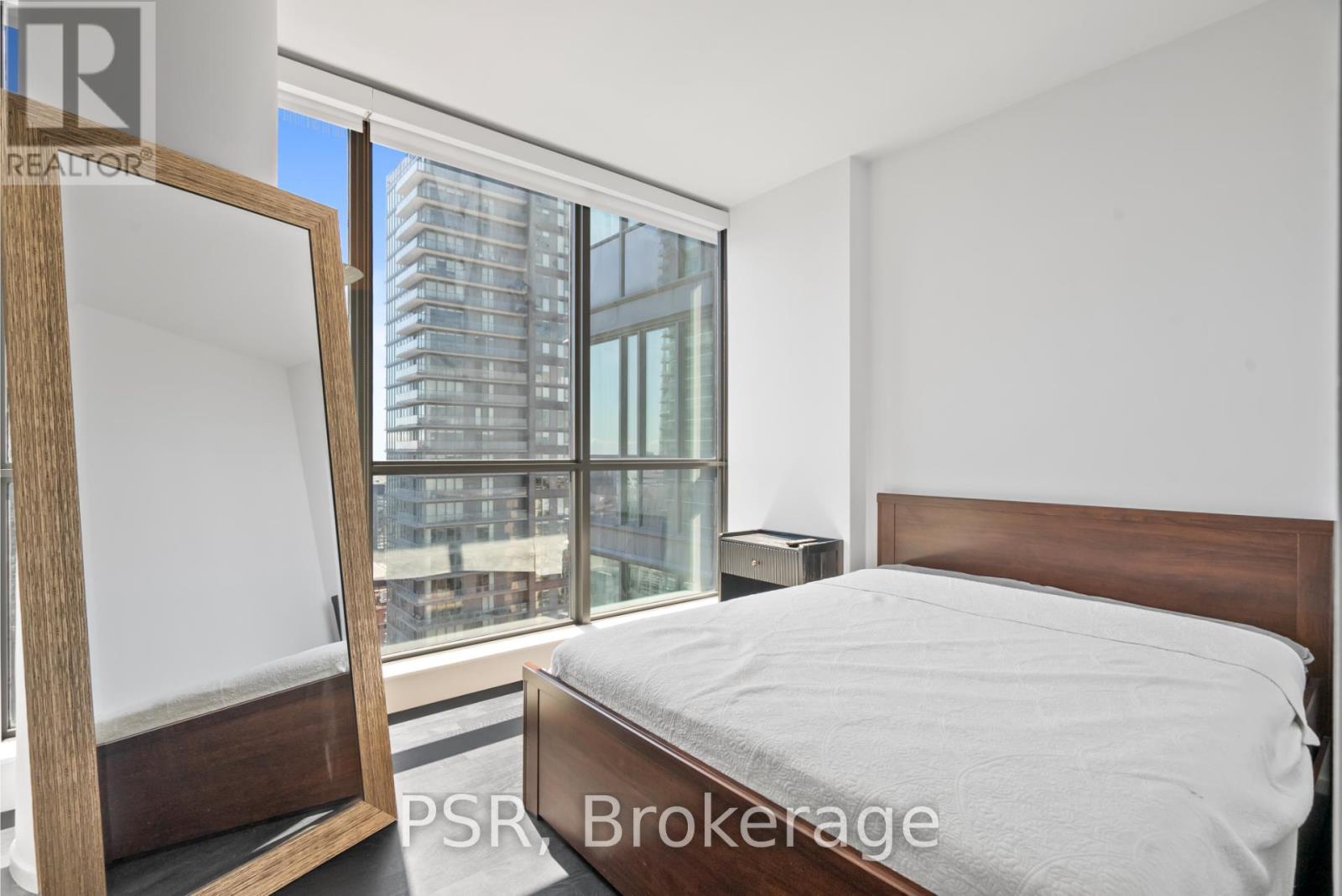 2506 - 8 Charlotte Street, Toronto, Ontario  M5V 0K4 - Photo 14 - C12365574